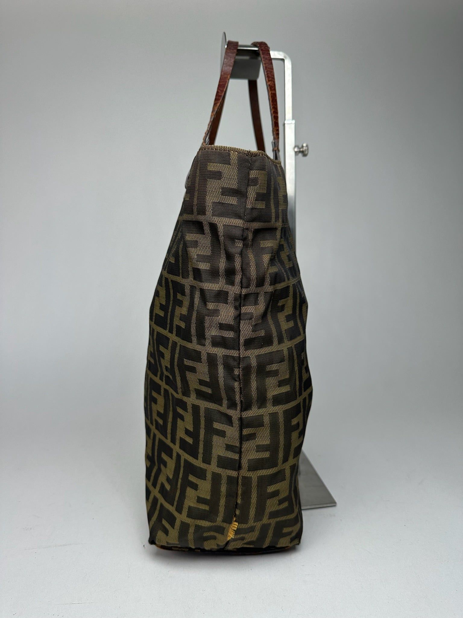 Fendi Vintage Monogram Canvas Shopper khaki brown Size ONE SIZE - 13 Thumbnail