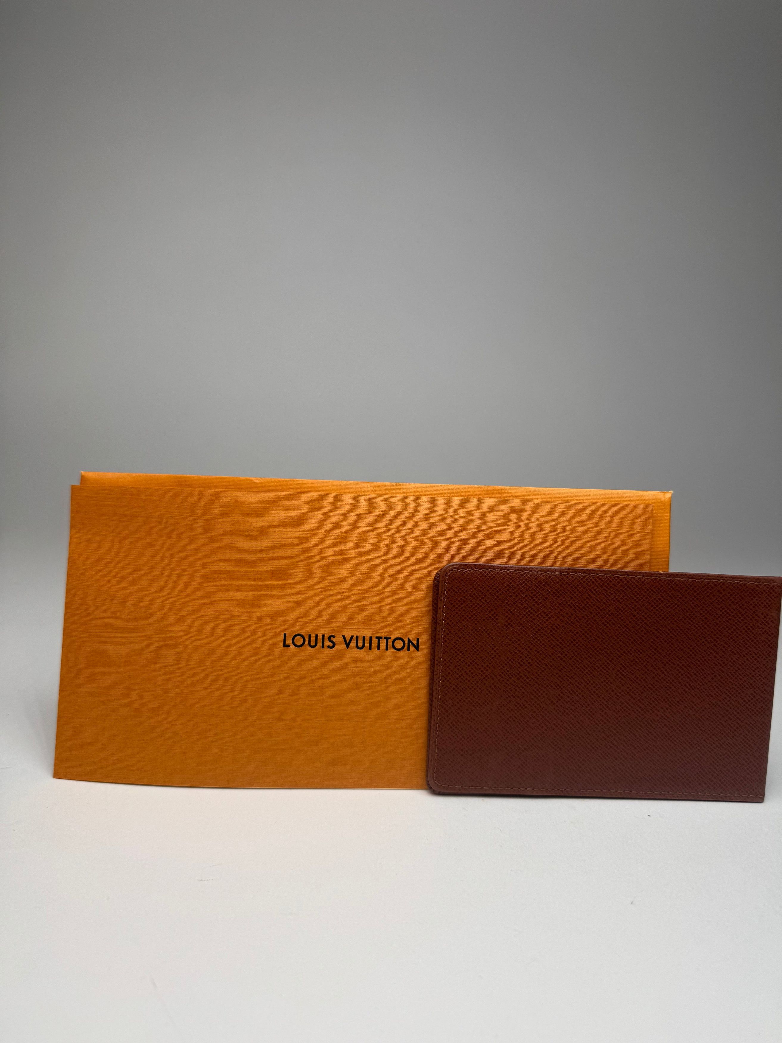 Louis Vuitton Vintage Leather Card Holder Brown Size ONE SIZE - 10 Thumbnail