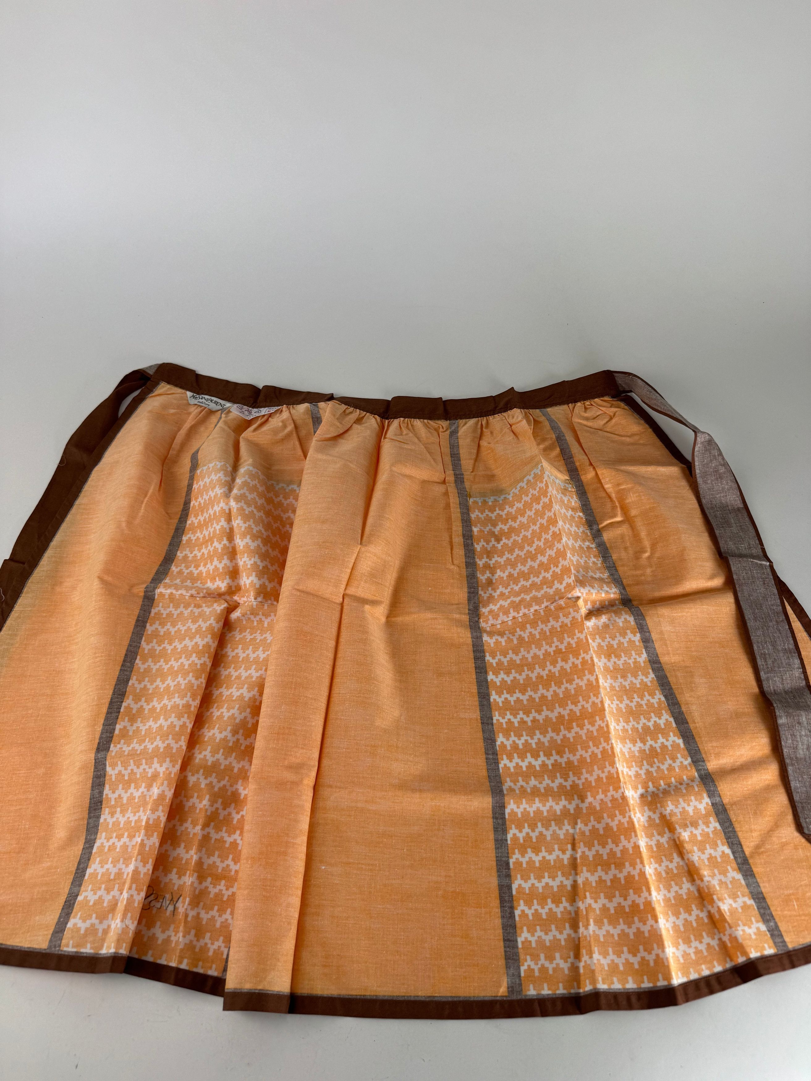 Other Vintage Yves Saint Laurent Skirt Black Yellow Size 30" / US 8 / IT 44 - 12 Thumbnail