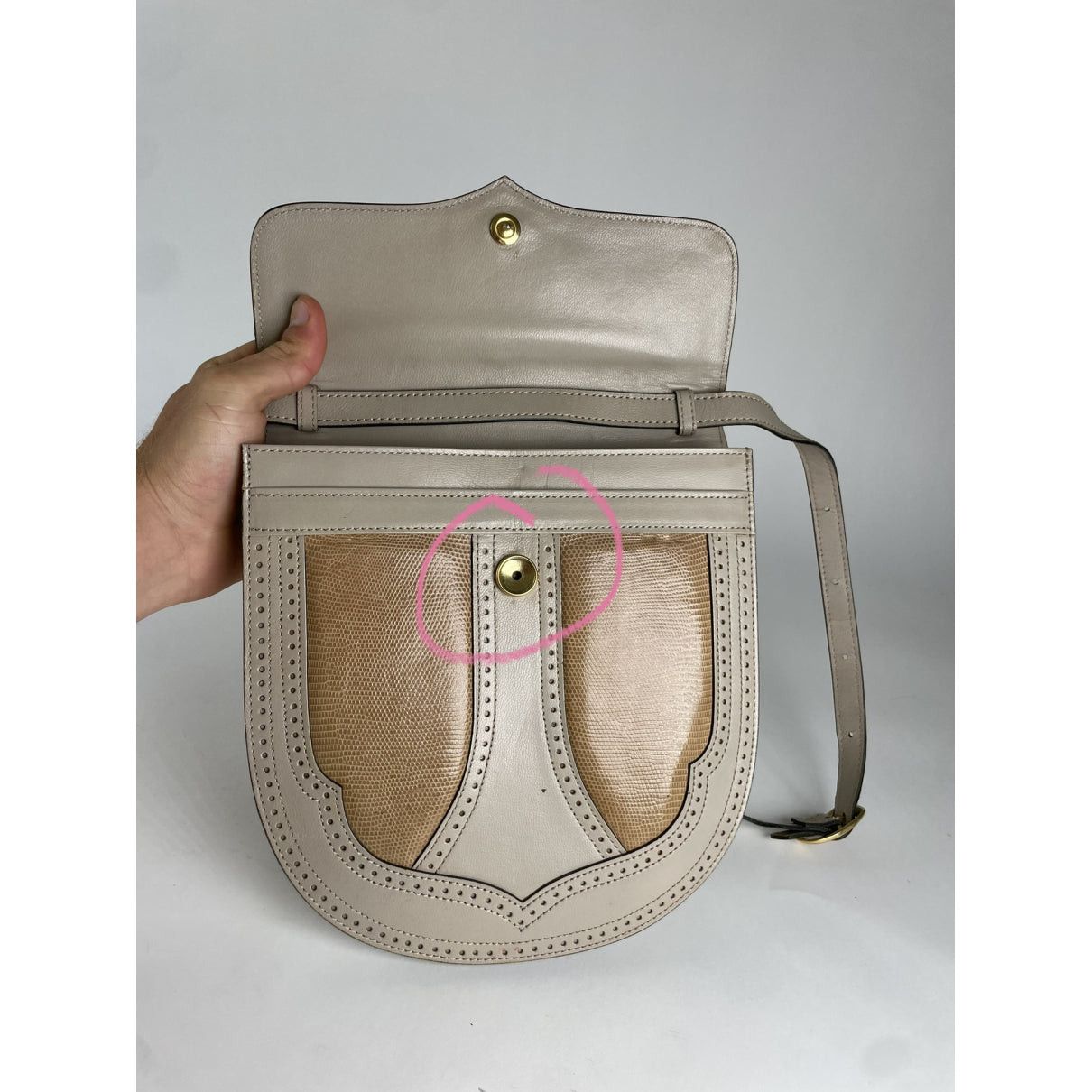 Yves Saint Laurent White Leather Handbag Size ONE SIZE - 2 Thumbnail