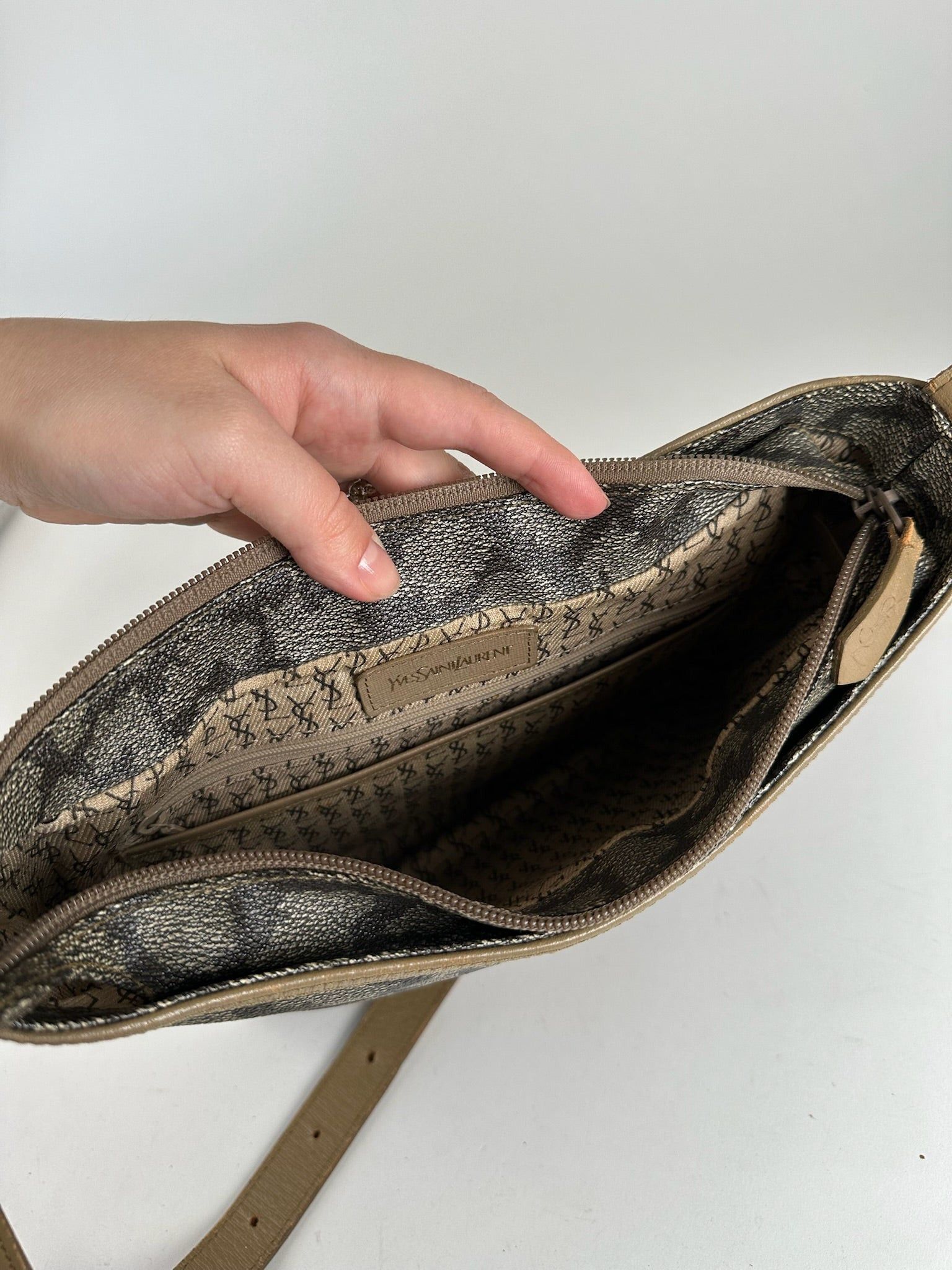 Other Vintage Yves Saint Laurent Leather Shoulder bag Size ONE SIZE - 5 Thumbnail