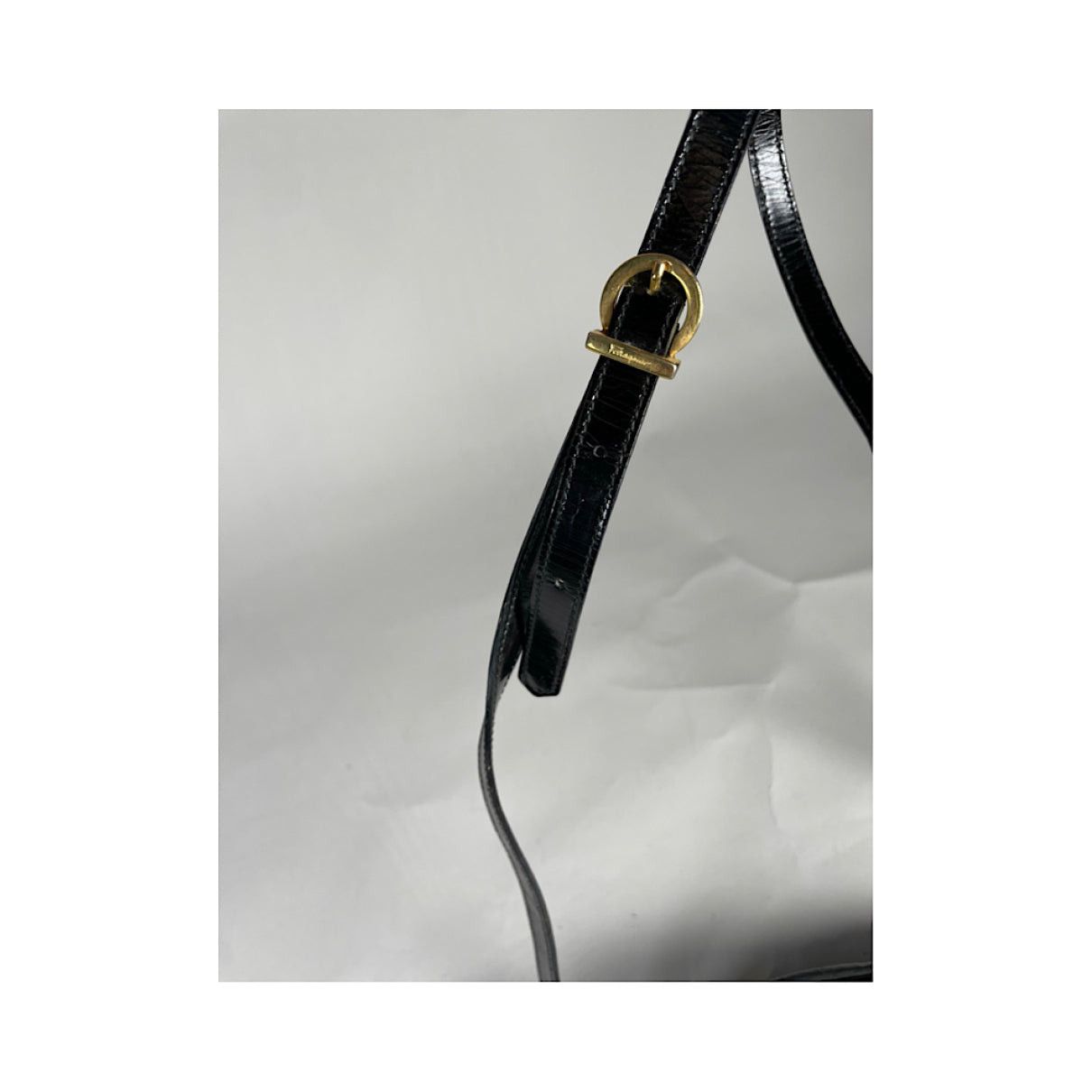 Salvatore Ferragamo Black Patent Leather Handbag Size ONE SIZE - 4 Thumbnail