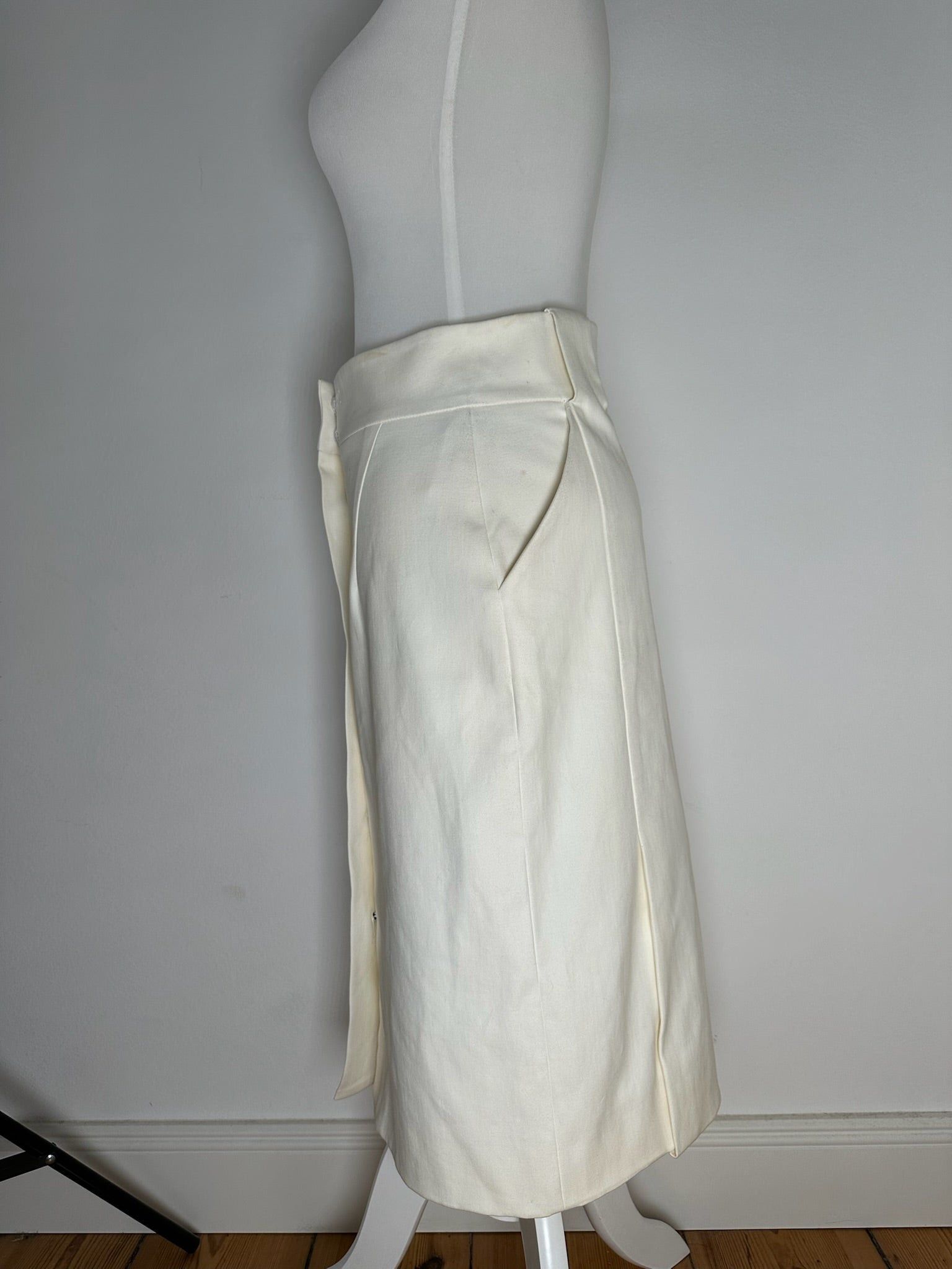 Gucci Vintage Long Canvas Skirt white Size 30" / US 8 / IT 44 - 3 Thumbnail