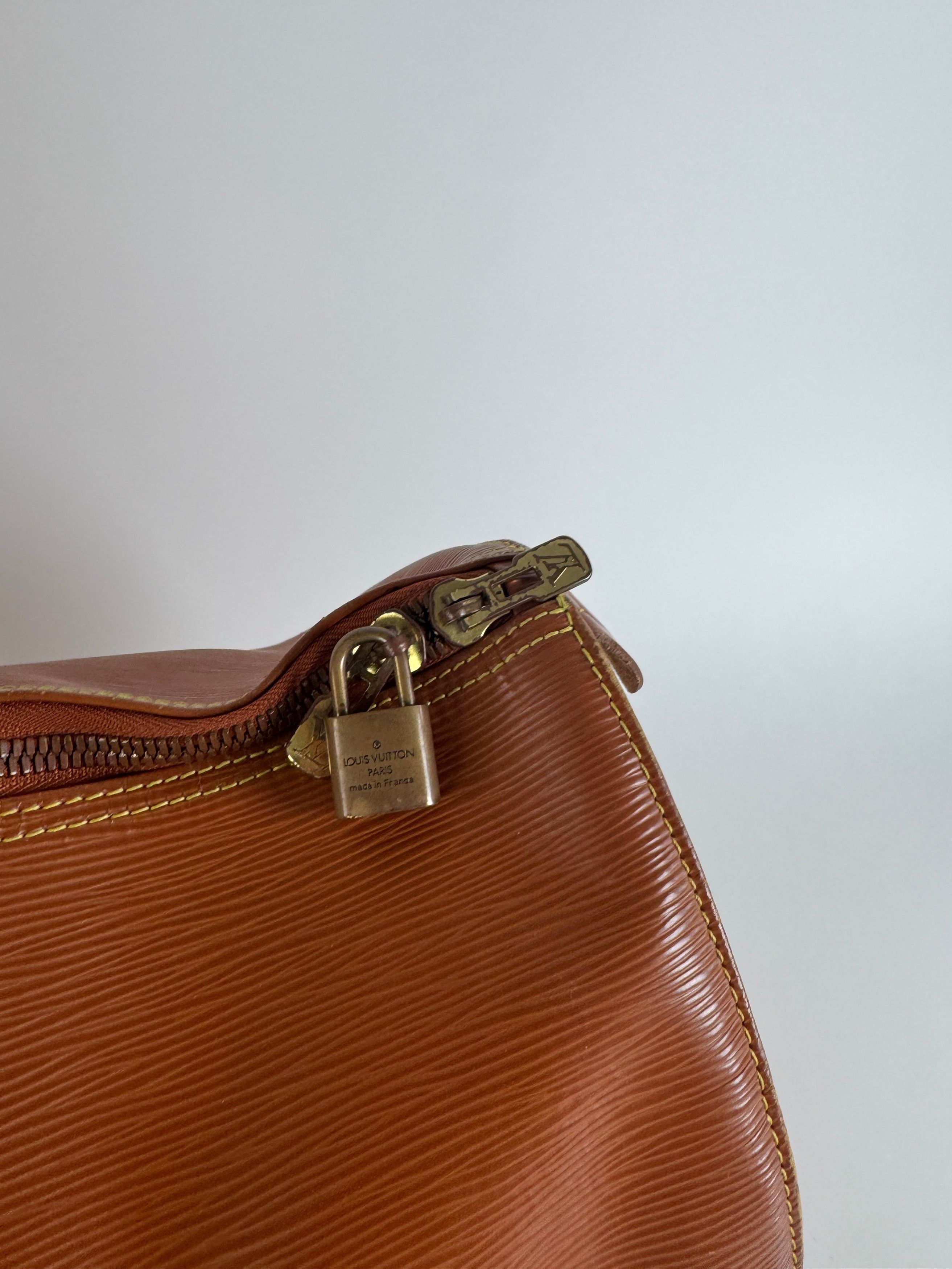 Louis Vuitton Vintage EPI Leather Duffel bag Orange brown Size ONE SIZE - 13 Thumbnail