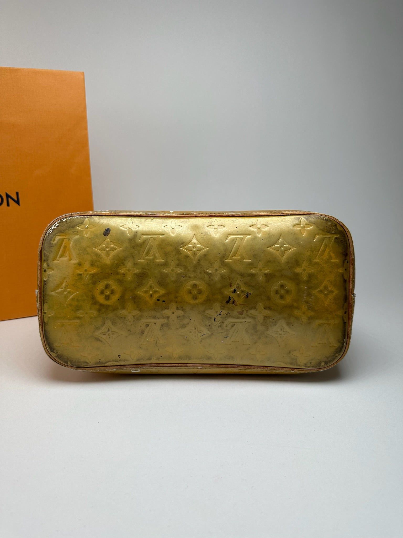 Louis Vuitton Vintage Vernis Leather bag Yellow Size ONE SIZE - 13 Thumbnail
