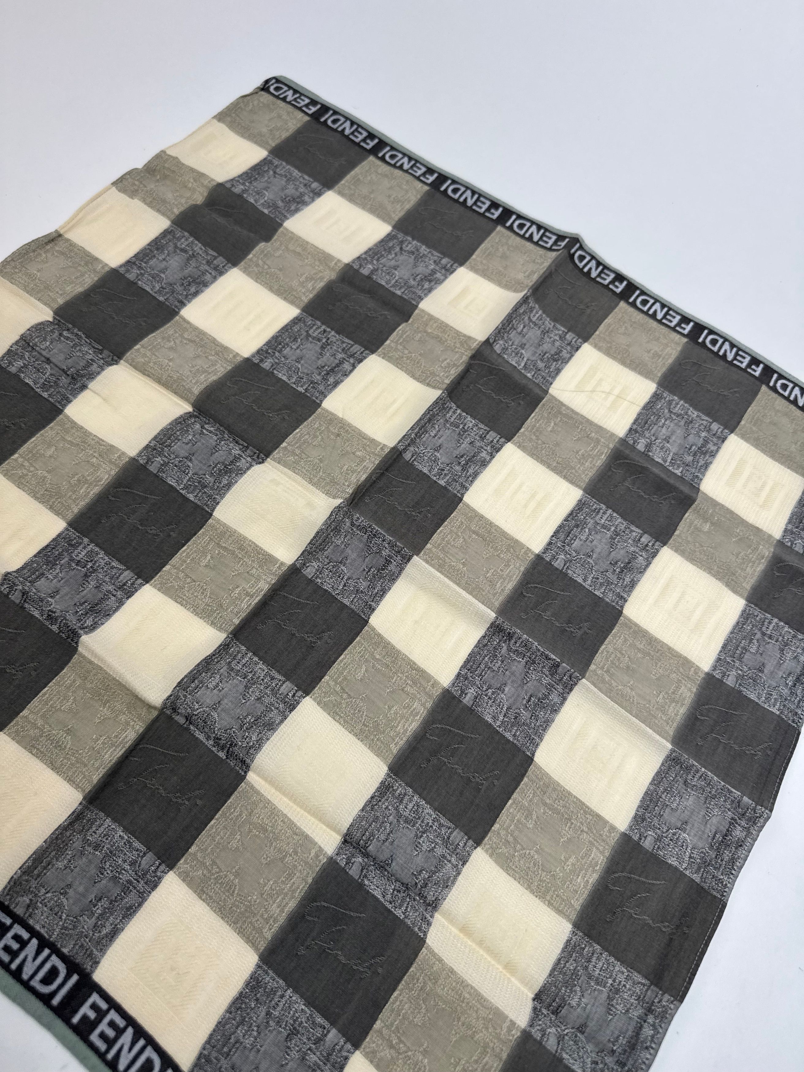 Fendi Vintage Checked Scarf brown beige Size ONE SIZE - 7 Thumbnail