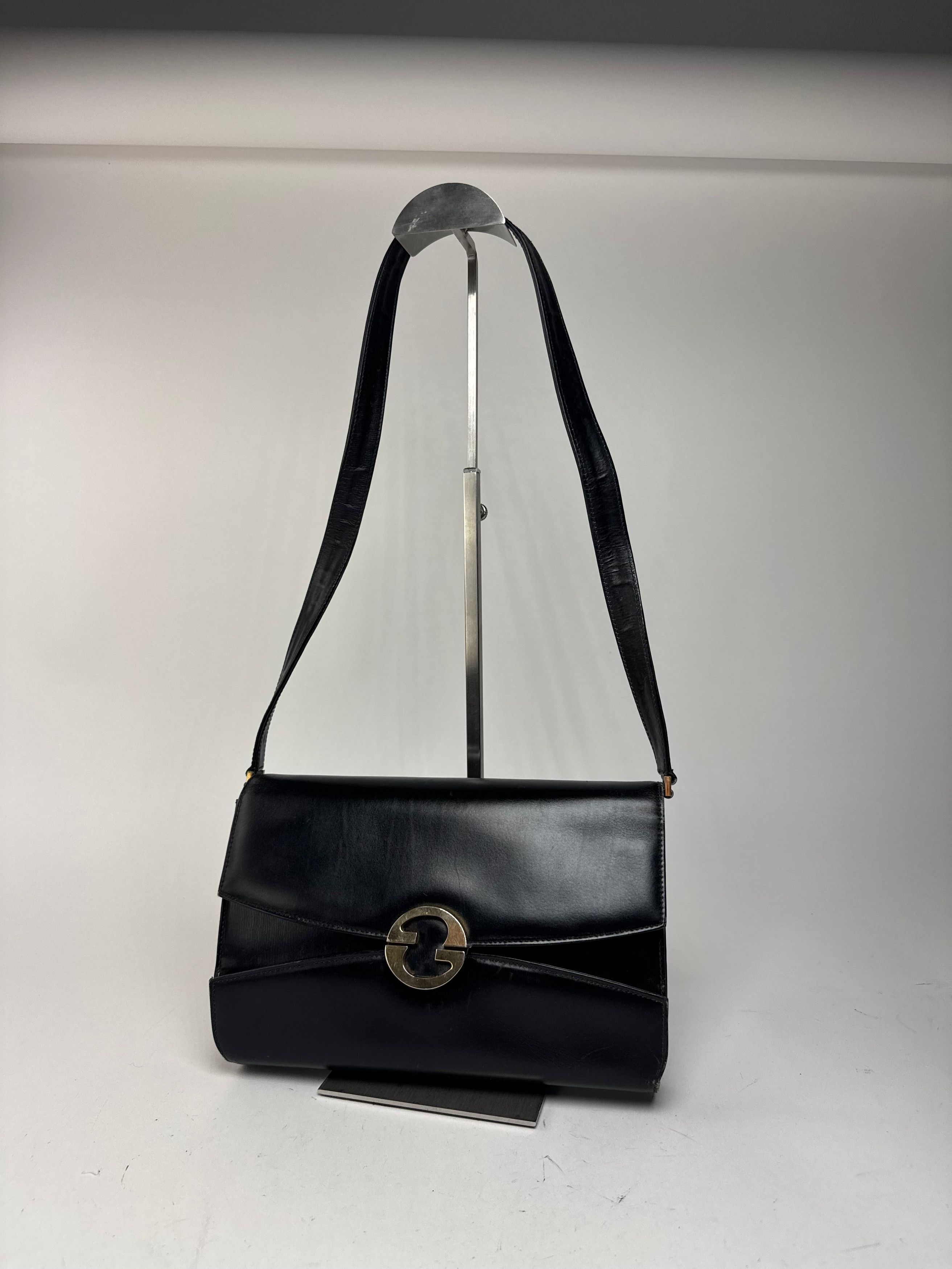 Gucci Vintage Leather Shoulder Bag Black Size ONE SIZE - 7 Thumbnail