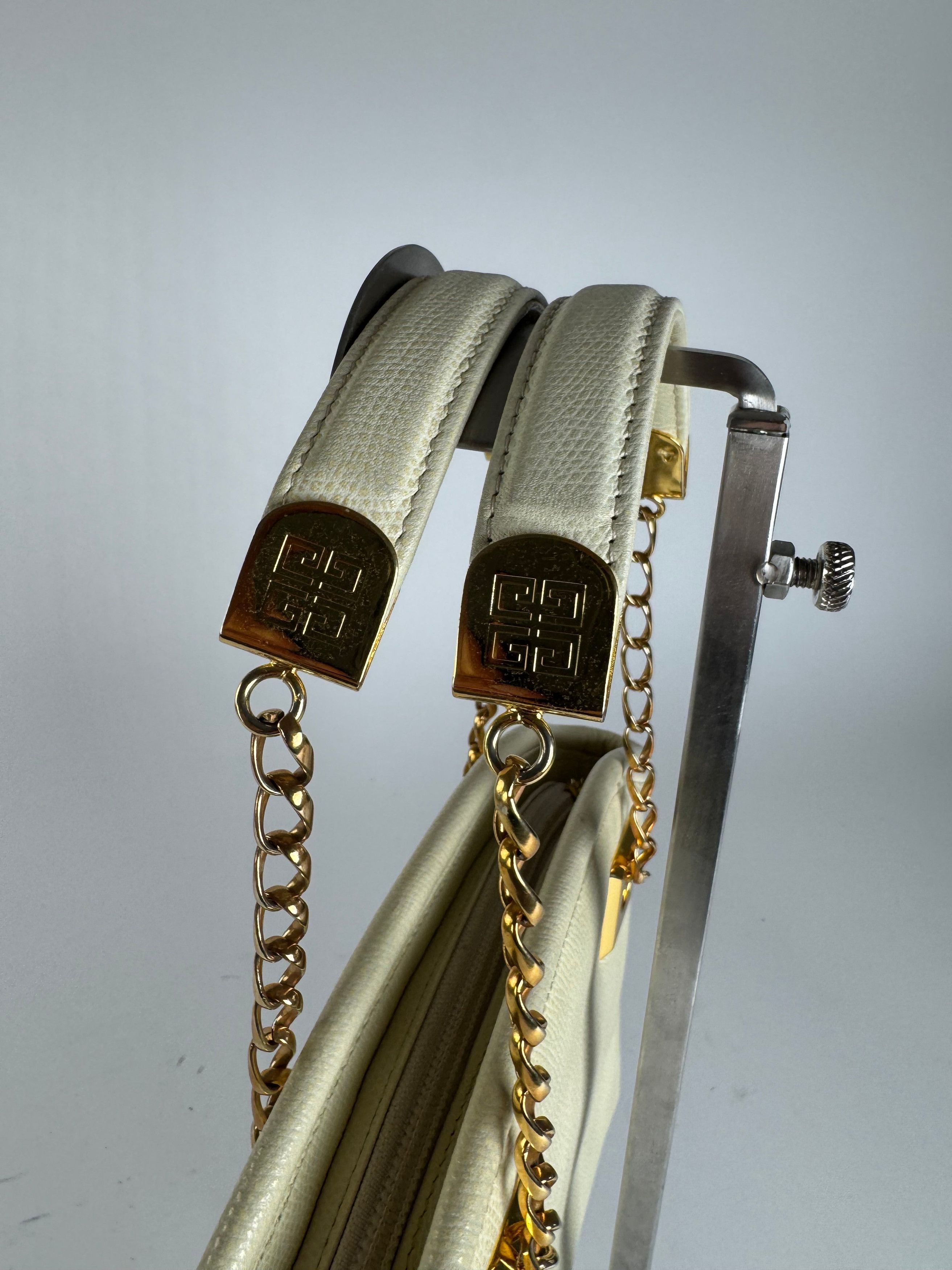 Givenchy Vintage Leather Bag white Size ONE SIZE - 3 Thumbnail