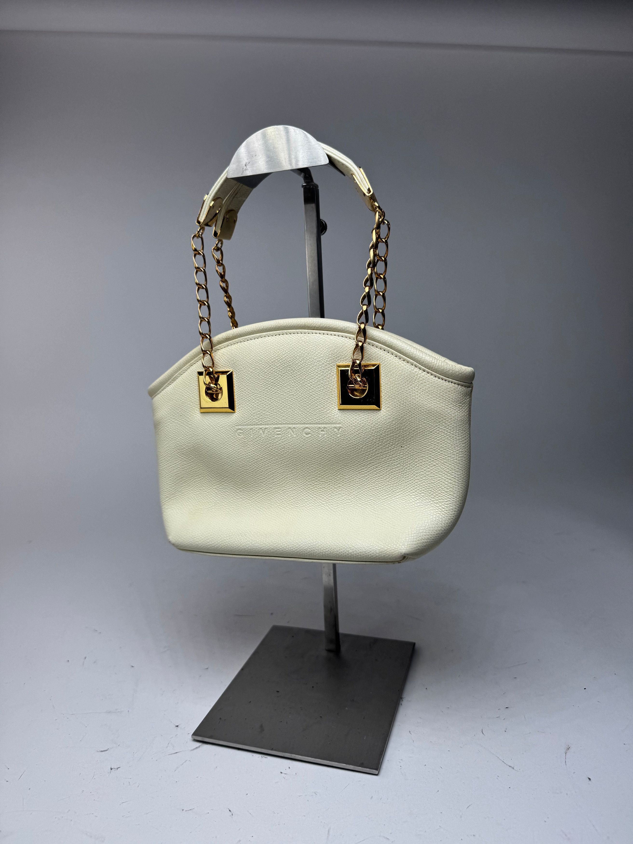 Givenchy Vintage Leather Bag white Size ONE SIZE - 8 Thumbnail