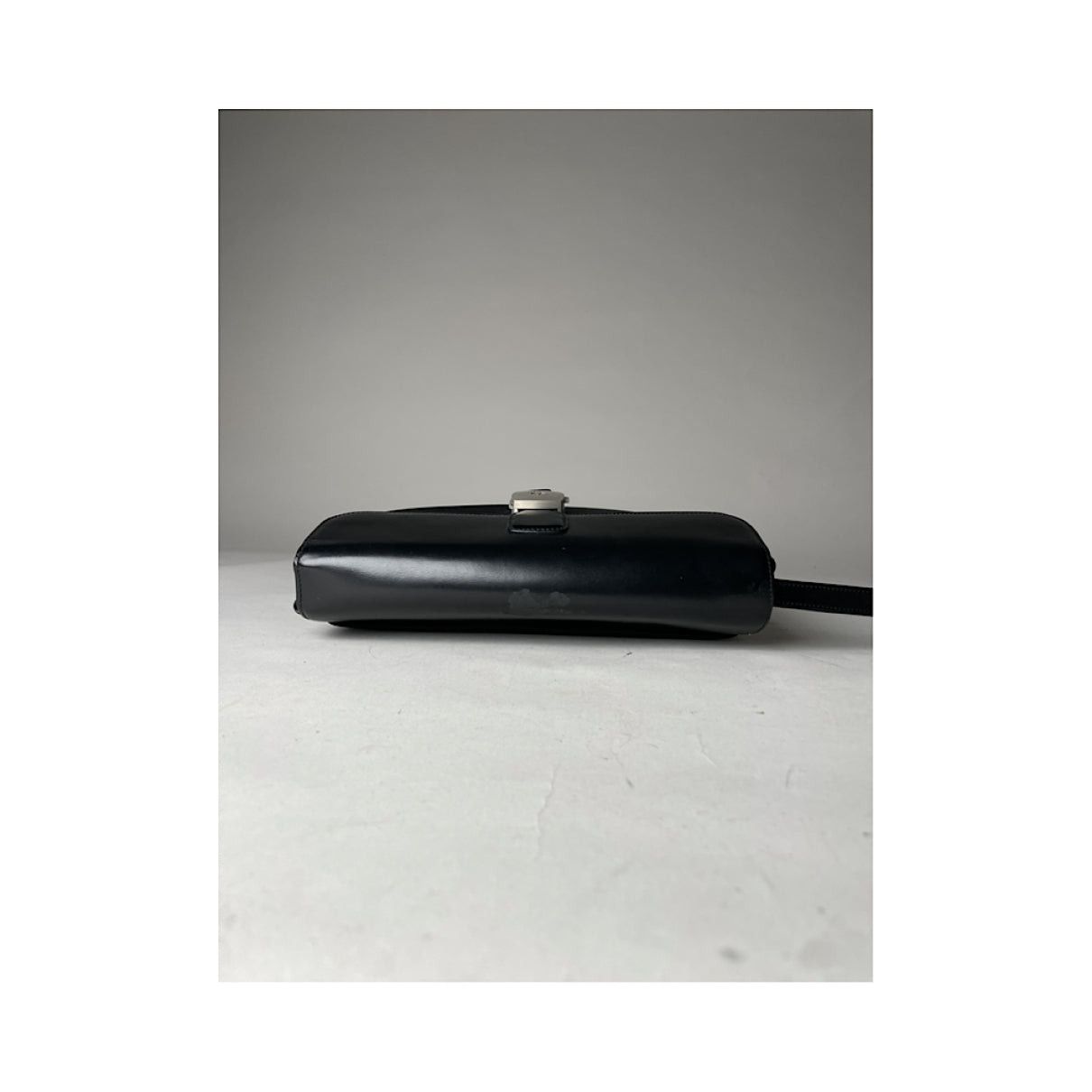 Alfred Dunhill Black Patent Leather Handbag Size ONE SIZE - 5 Thumbnail