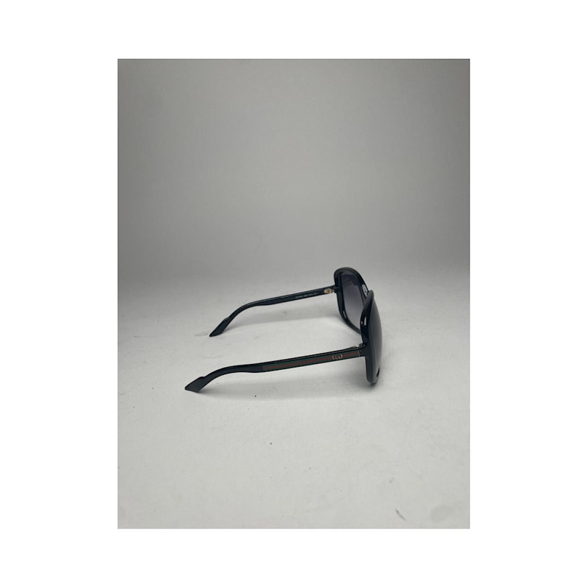 Gucci Black Plastic Sunglasses Size ONE SIZE - 3 Thumbnail