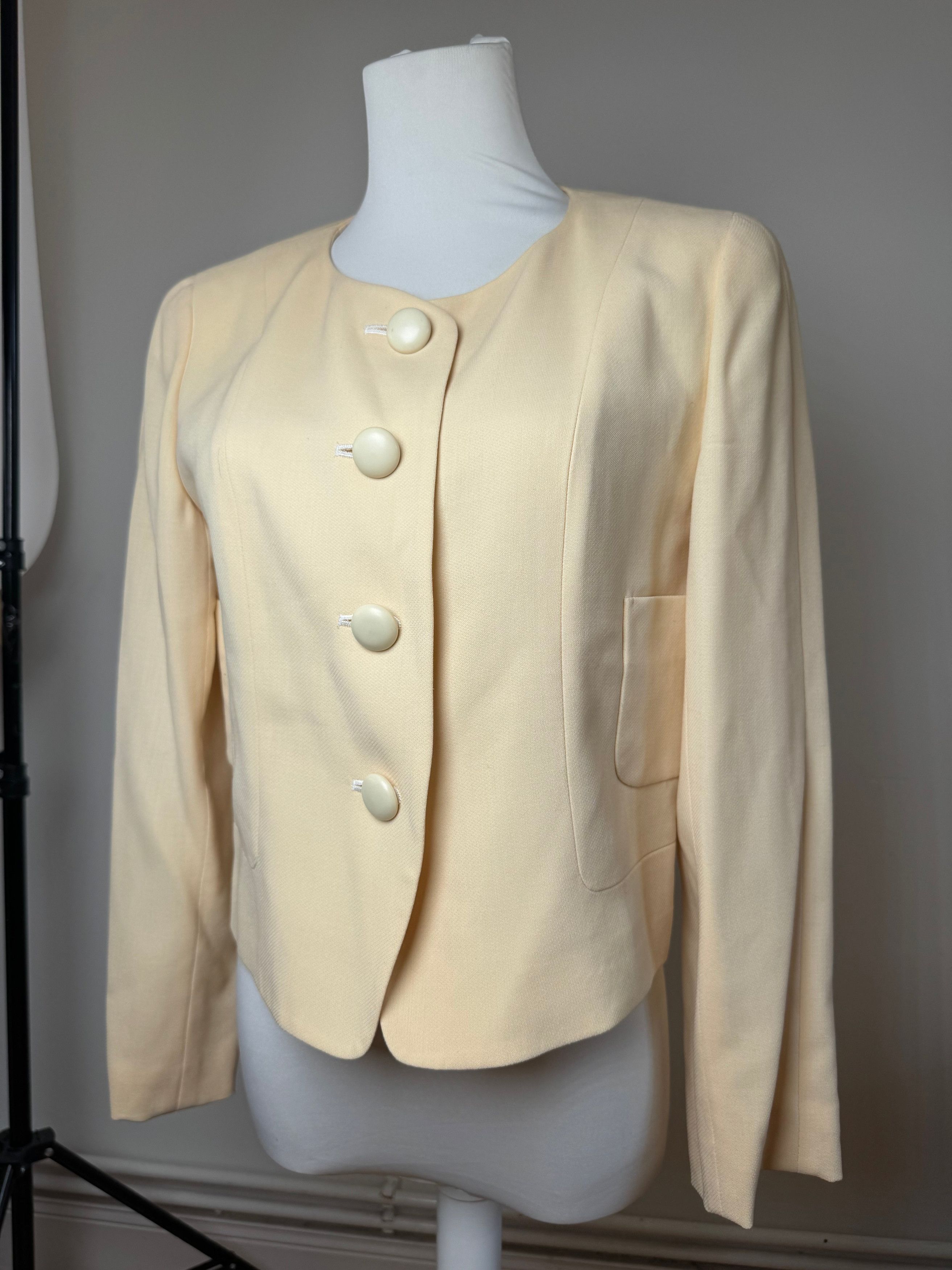 Balenciaga Vintage Silk Jacket beige M Size M / US 6-8 / IT 42-44 - 8 Thumbnail
