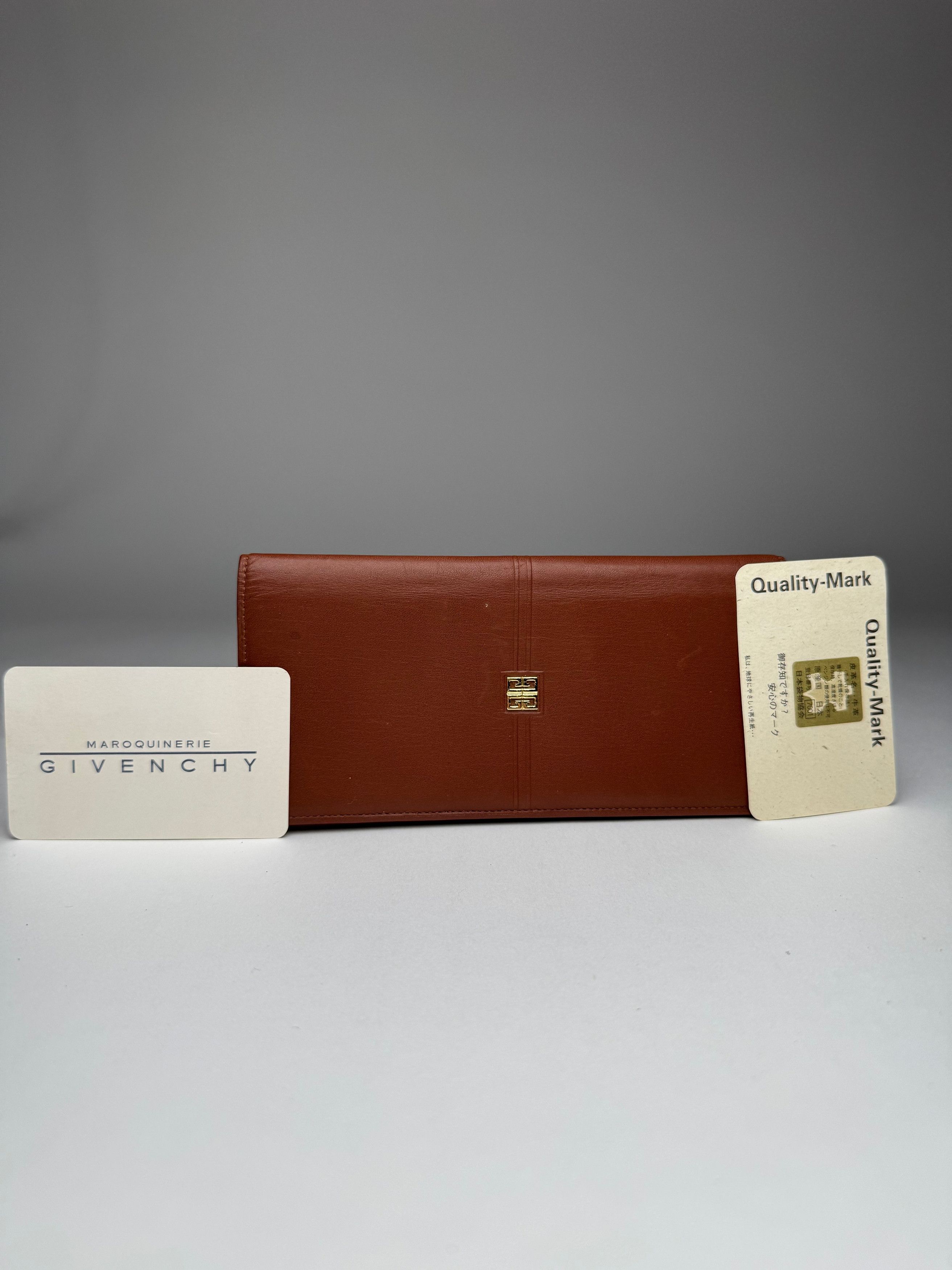 Givenchy Vintage Leather card holder / ID Holder Brown Size ONE SIZE - 5 Thumbnail