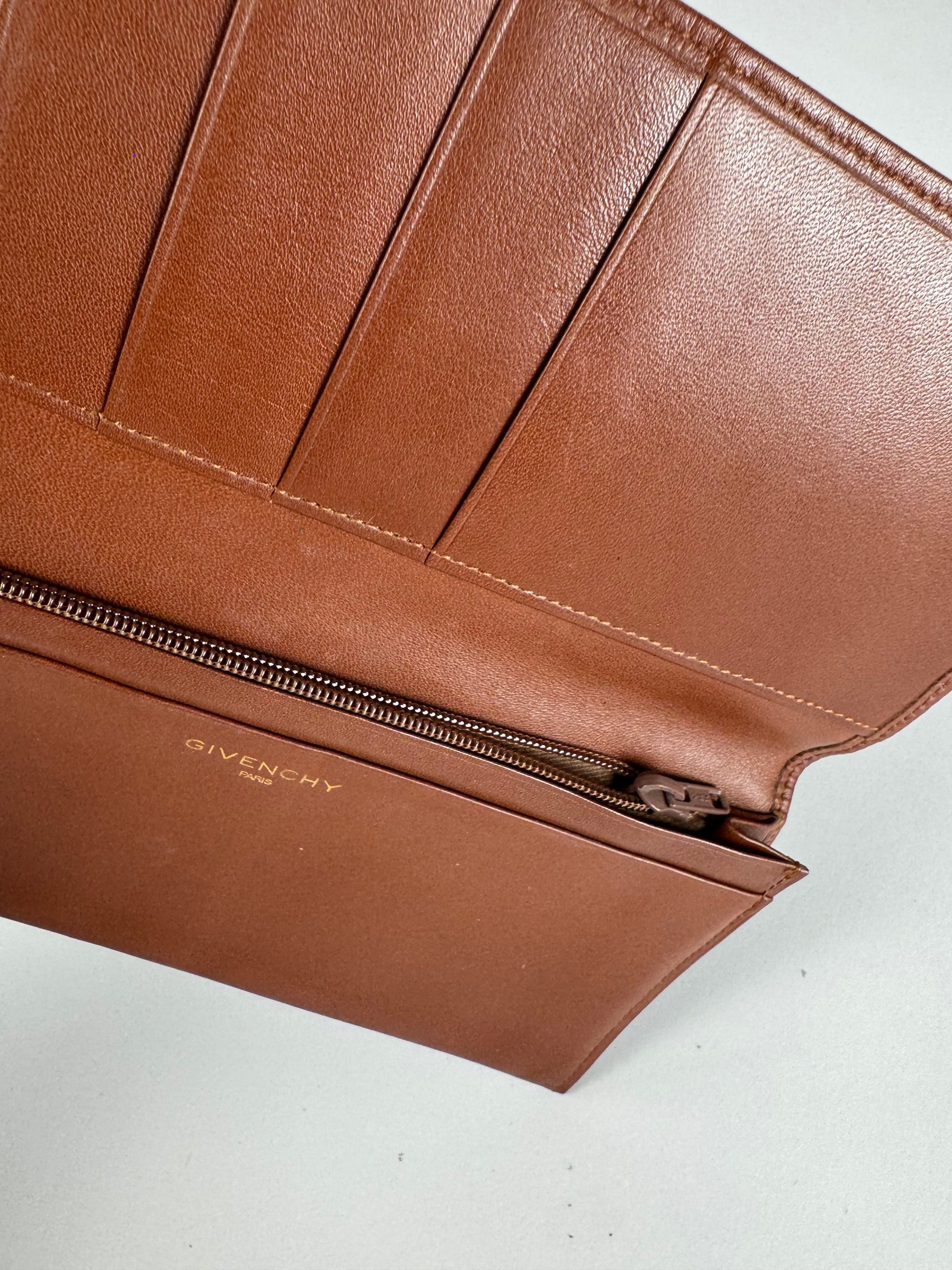 Givenchy Vintage Leather card holder / ID Holder Brown Size ONE SIZE - 4 Thumbnail
