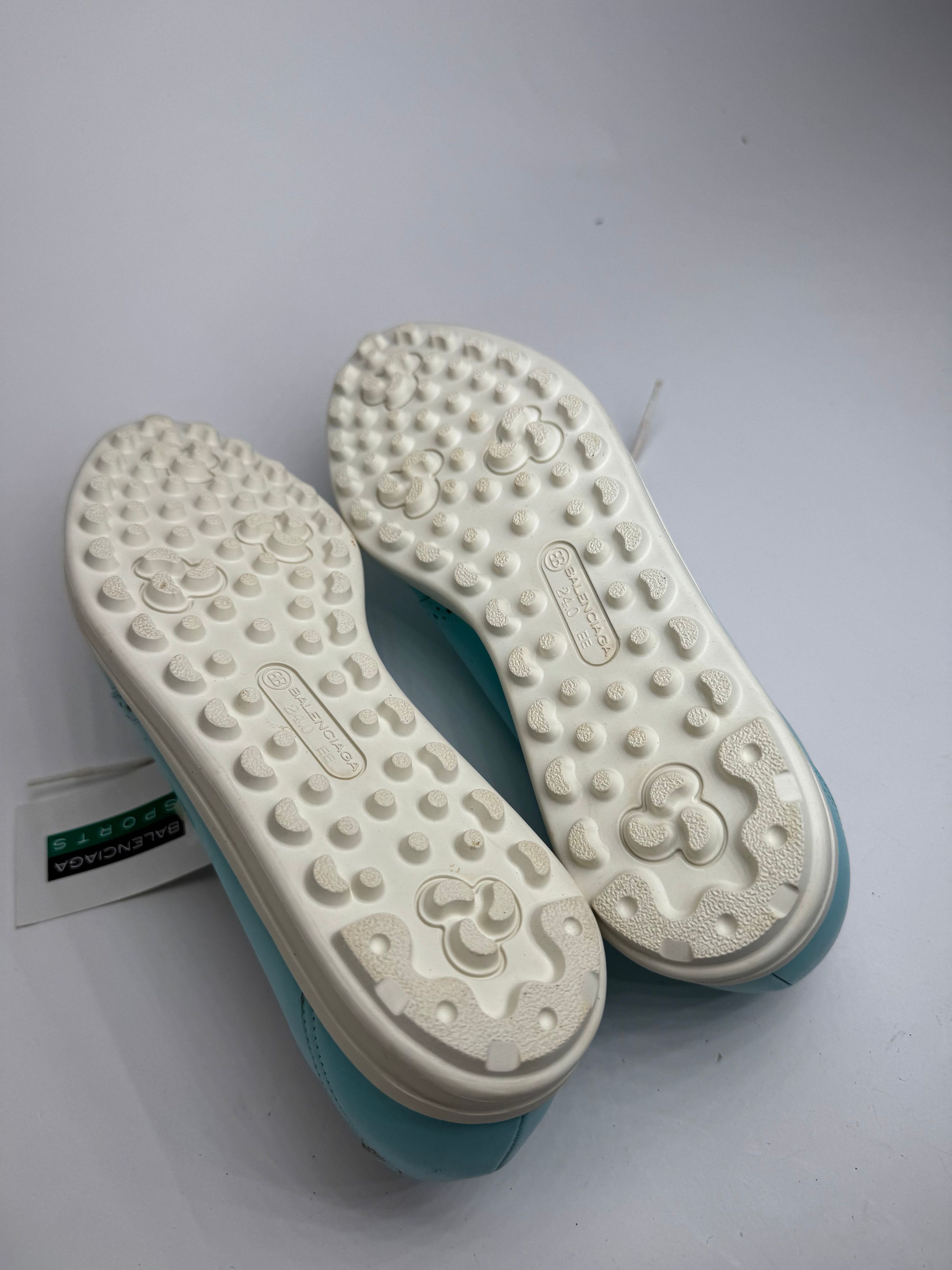 Balenciaga Vintage leather sneaker Turquoise White New EU37 Size US 7 / IT 37 - 6 Thumbnail