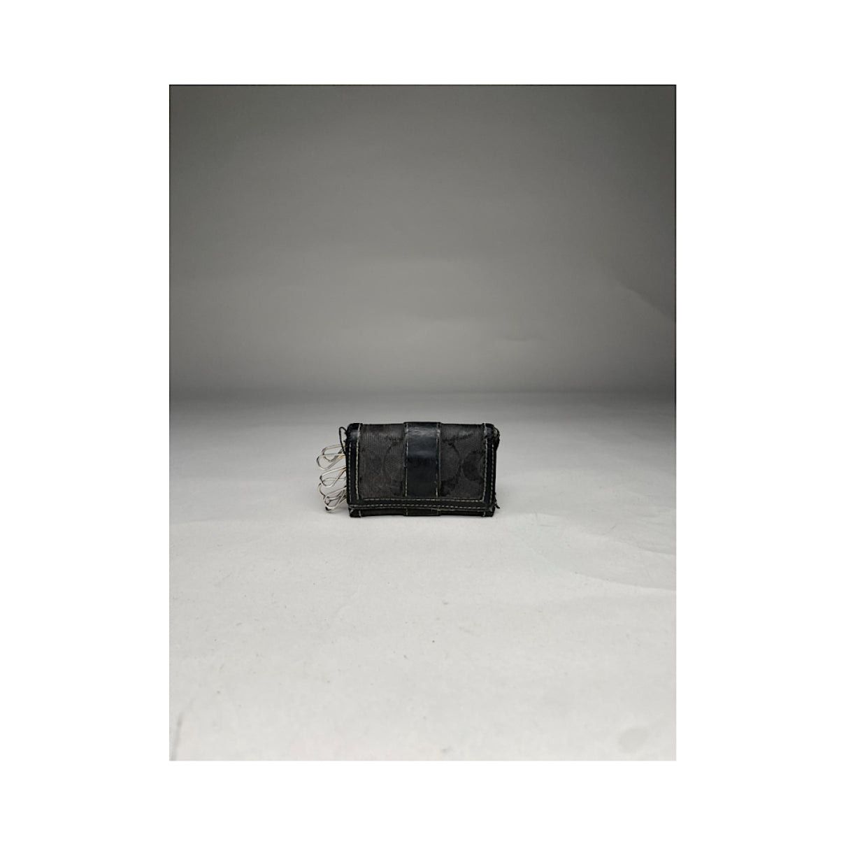 Coach Black Leather Purse Size ONE SIZE - 3 Thumbnail