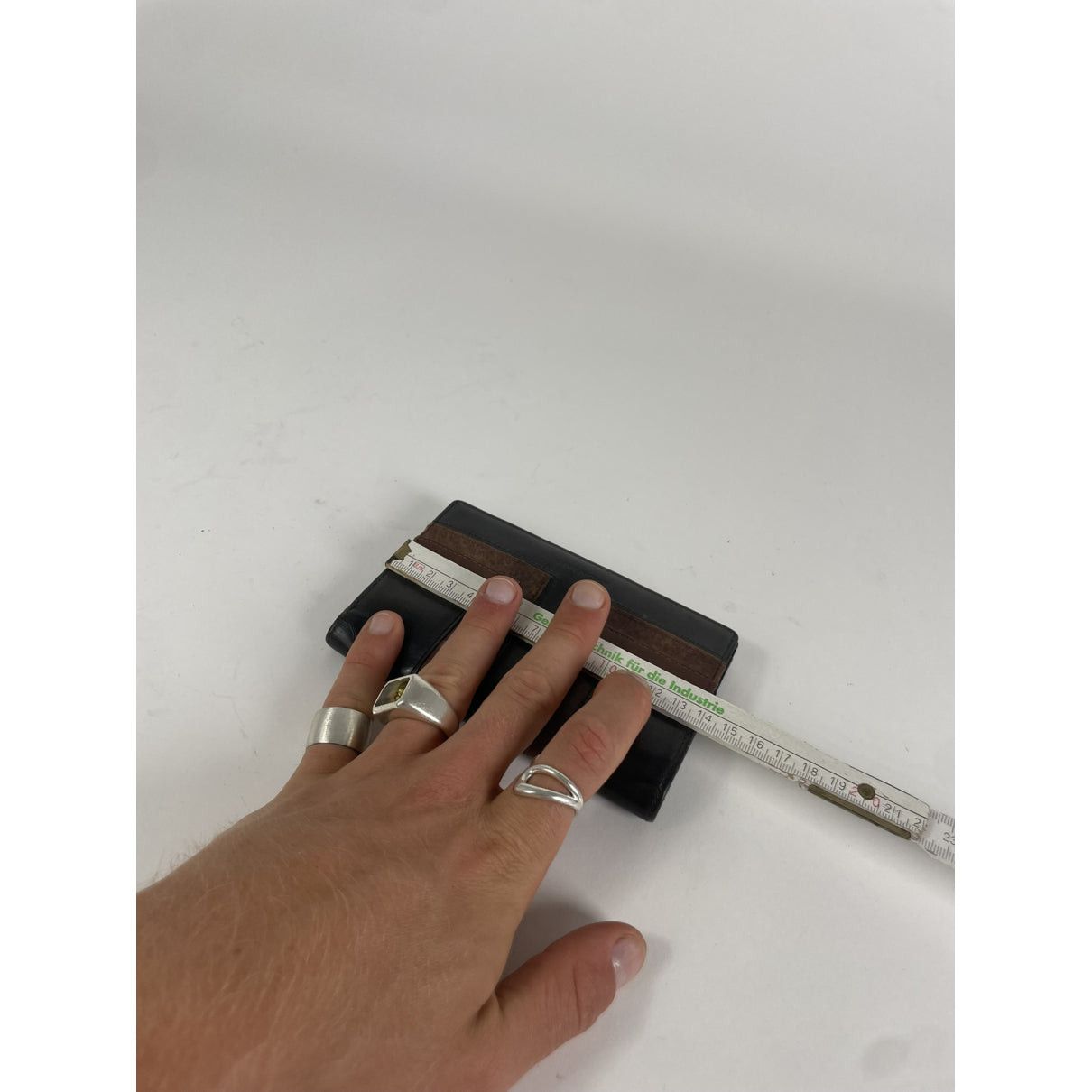 Givenchy GV3 Black Leather Wallet Size ONE SIZE - 5 Thumbnail