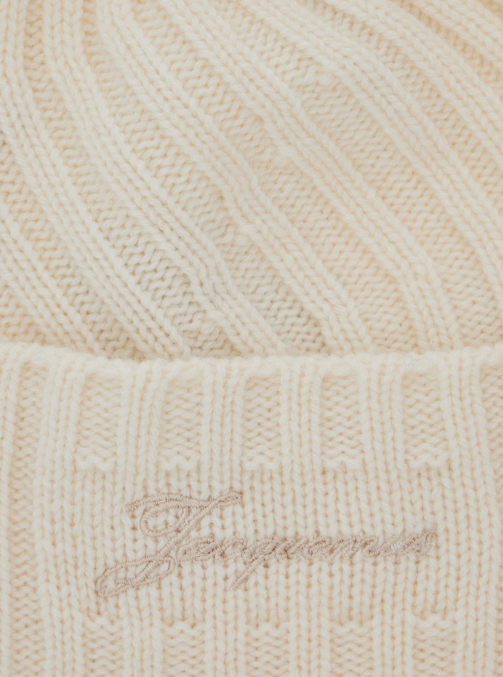 Jacquemus 'Le Bonnet Tourni' White Beanie with Turn-Up Brim and Logo Lettering on the Front in Wool Man Size ONE SIZE - 3 Thumbnail