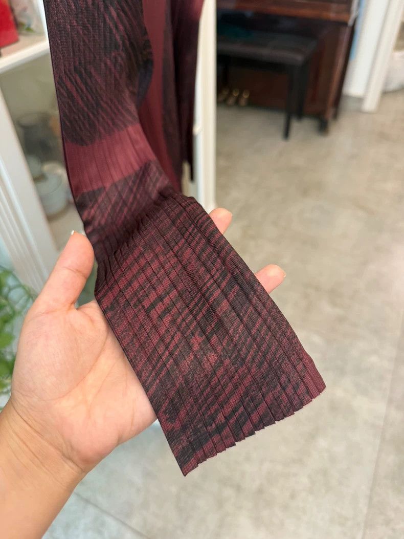 Issey Miyake Issey Miyake PP Pleated Wine Red Dress - dmc Size US 30 / EU 46 - 2 Thumbnail