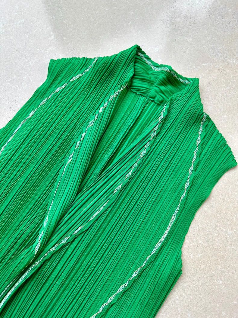 Issey Miyake Issey Miyake Pleated Design Sleeveless Top - dmc Size US M / EU 48-50 / 2 - 6 Thumbnail