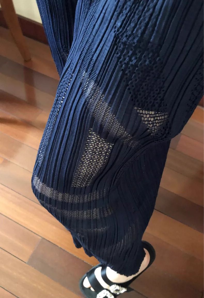 Issey Miyake Issey Miyake Pleats Please Navy Pants - dmc Size US 30 / EU 46 - 2 Thumbnail