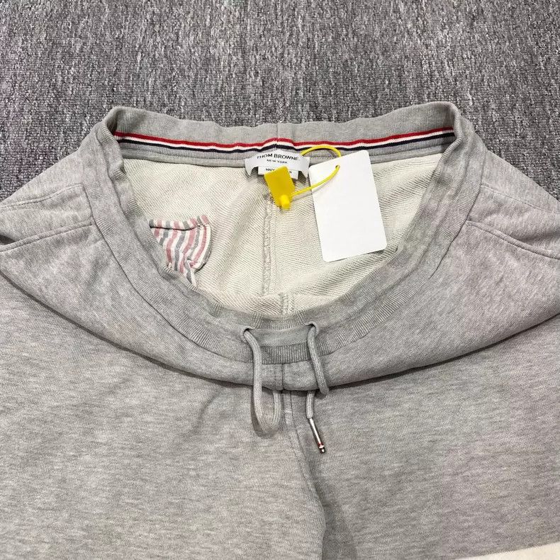 Thom Browne Thom Browne TB Gray Sweat Shorts 5 - dmc Size US 34 / EU 50 - 7 Thumbnail