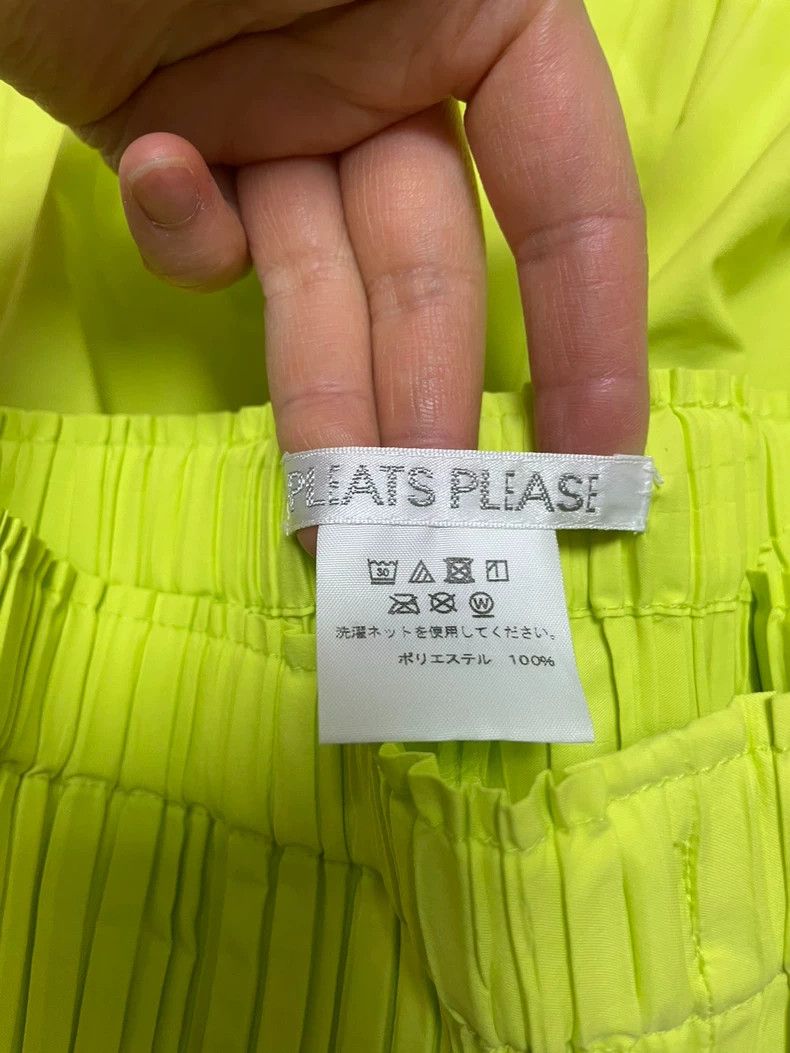 Issey Miyake Issey Miyake Pleats Please Puff Pants - dmc Size US 26 / EU 42 - 4 Thumbnail