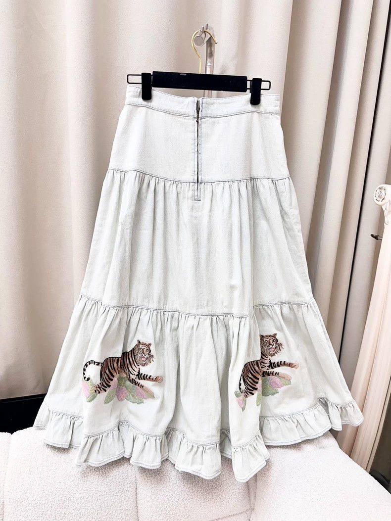Gucci Gucci Tiger Embroidery Denim Long Skirt - dmc Size US 32 / EU 48 - 4 Thumbnail