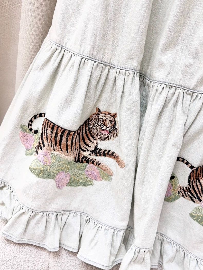 Gucci Gucci Tiger Embroidery Denim Long Skirt - dmc Size US 32 / EU 48 - 2 Thumbnail