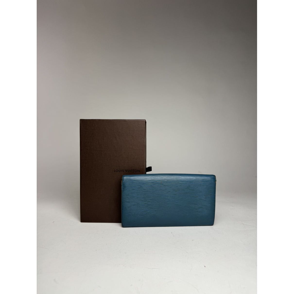 Louis Vuitton Louise Blue Leather Wallet Size ONE SIZE - 2 Thumbnail