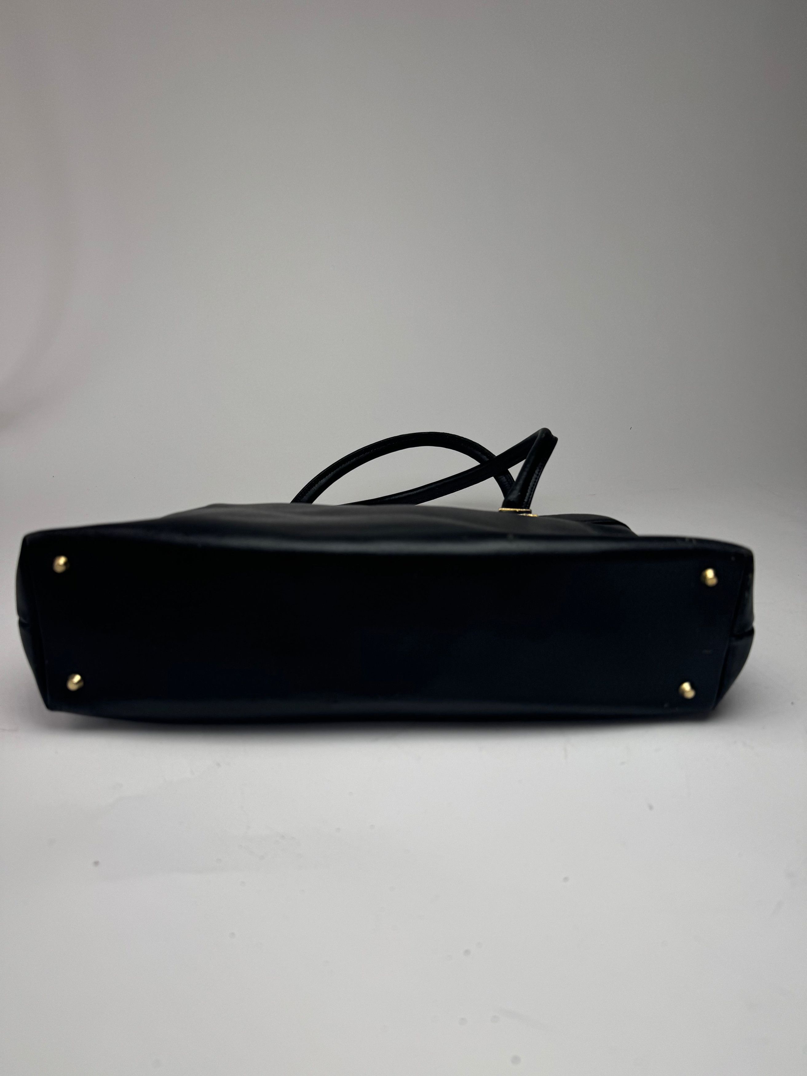 Givenchy Vintage 4G leather bag black Size ONE SIZE - 11 Thumbnail