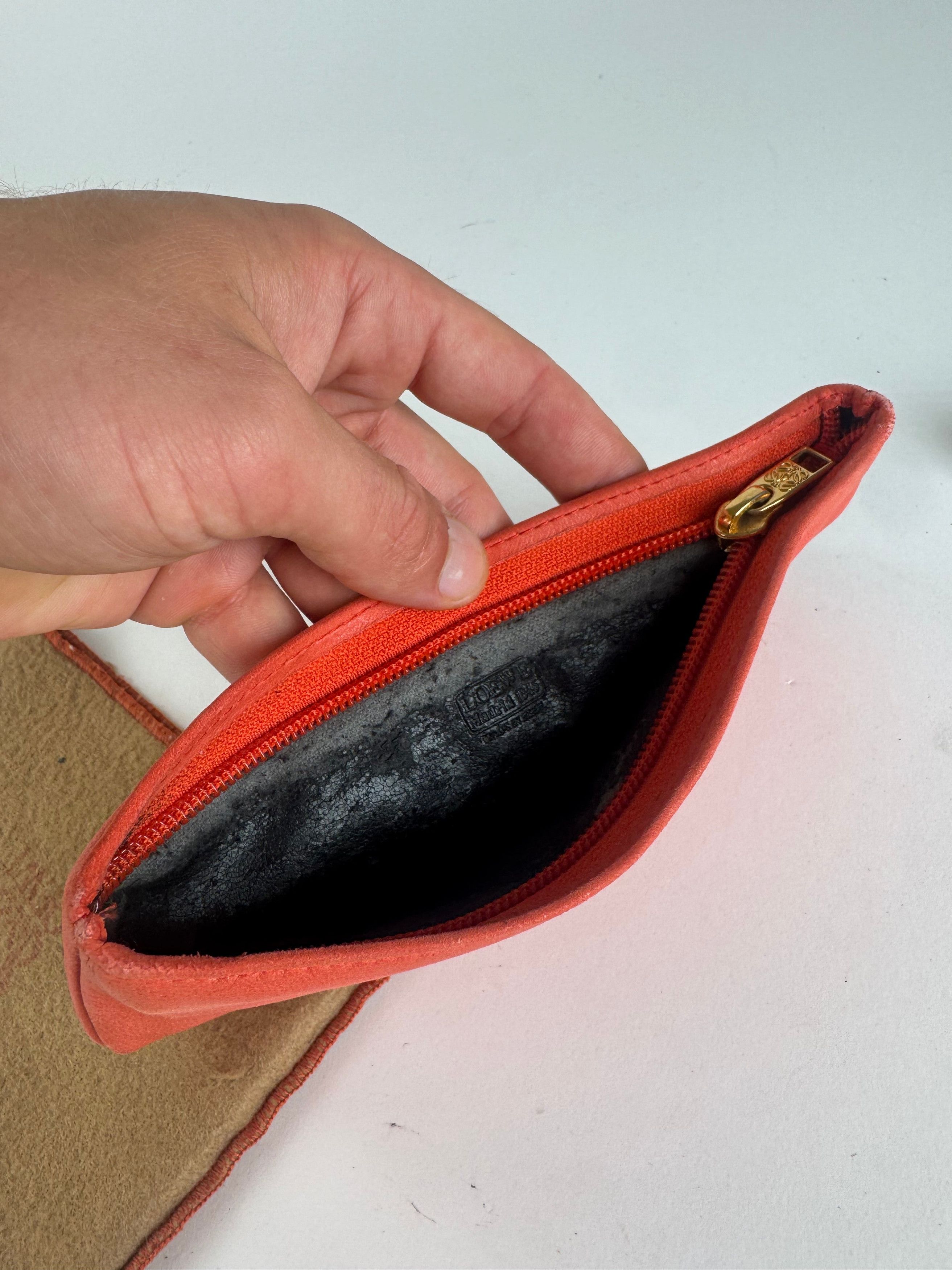 Loewe Vintage Madrid Leather cosmetic Pouch red Size ONE SIZE - 3 Thumbnail