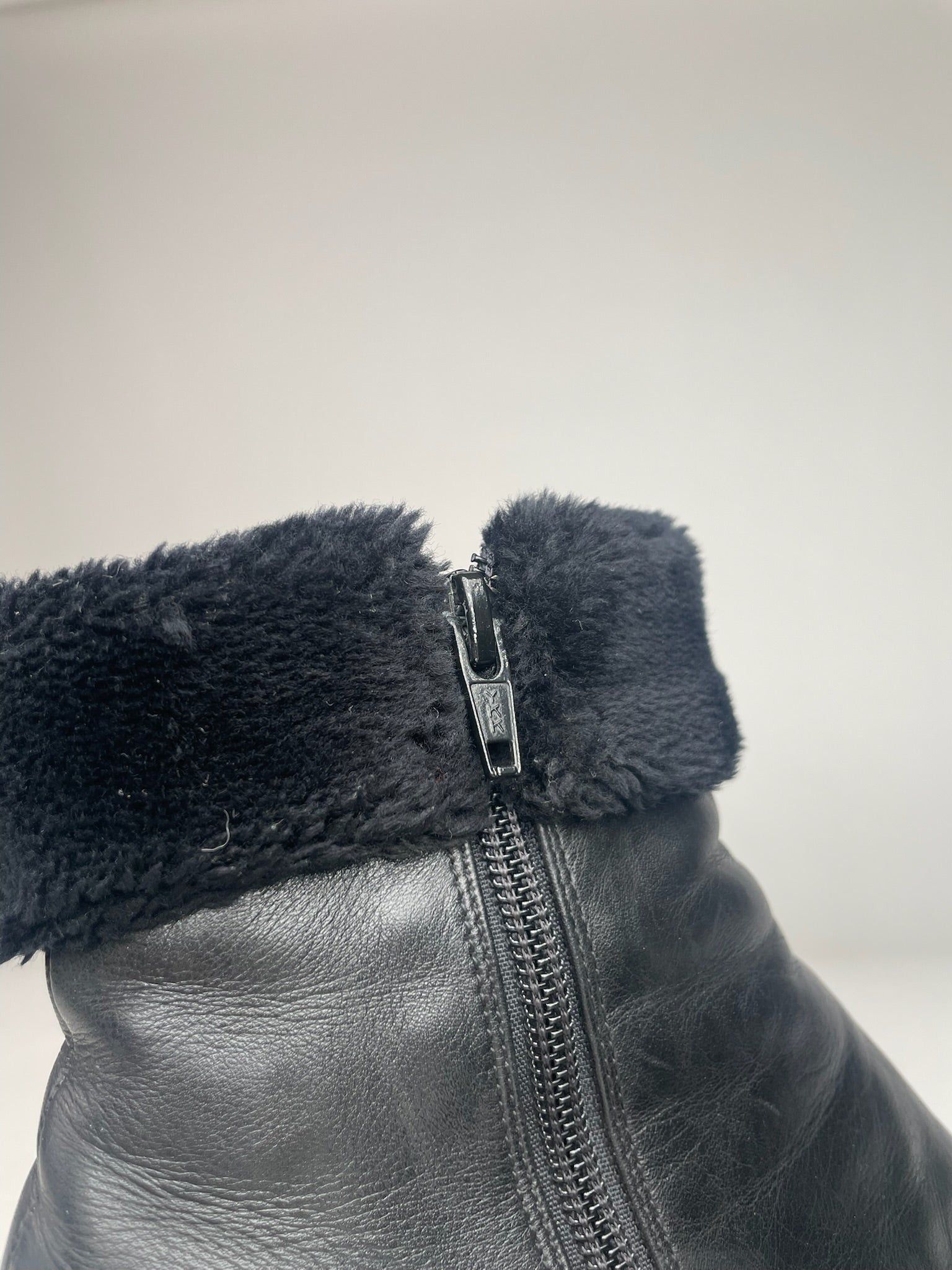 Other Vintage Yves Saint Laurent Leather Boots black Size US 5 / IT 35 - 6 Thumbnail