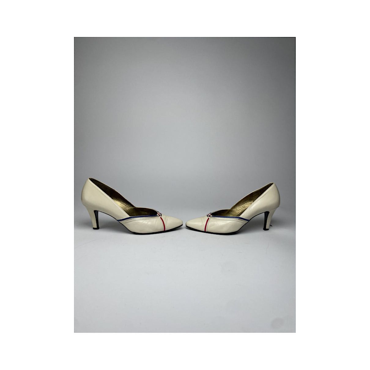 Yves Saint Laurent White Leather Heel Size US 5 / IT 35 - 2 Thumbnail