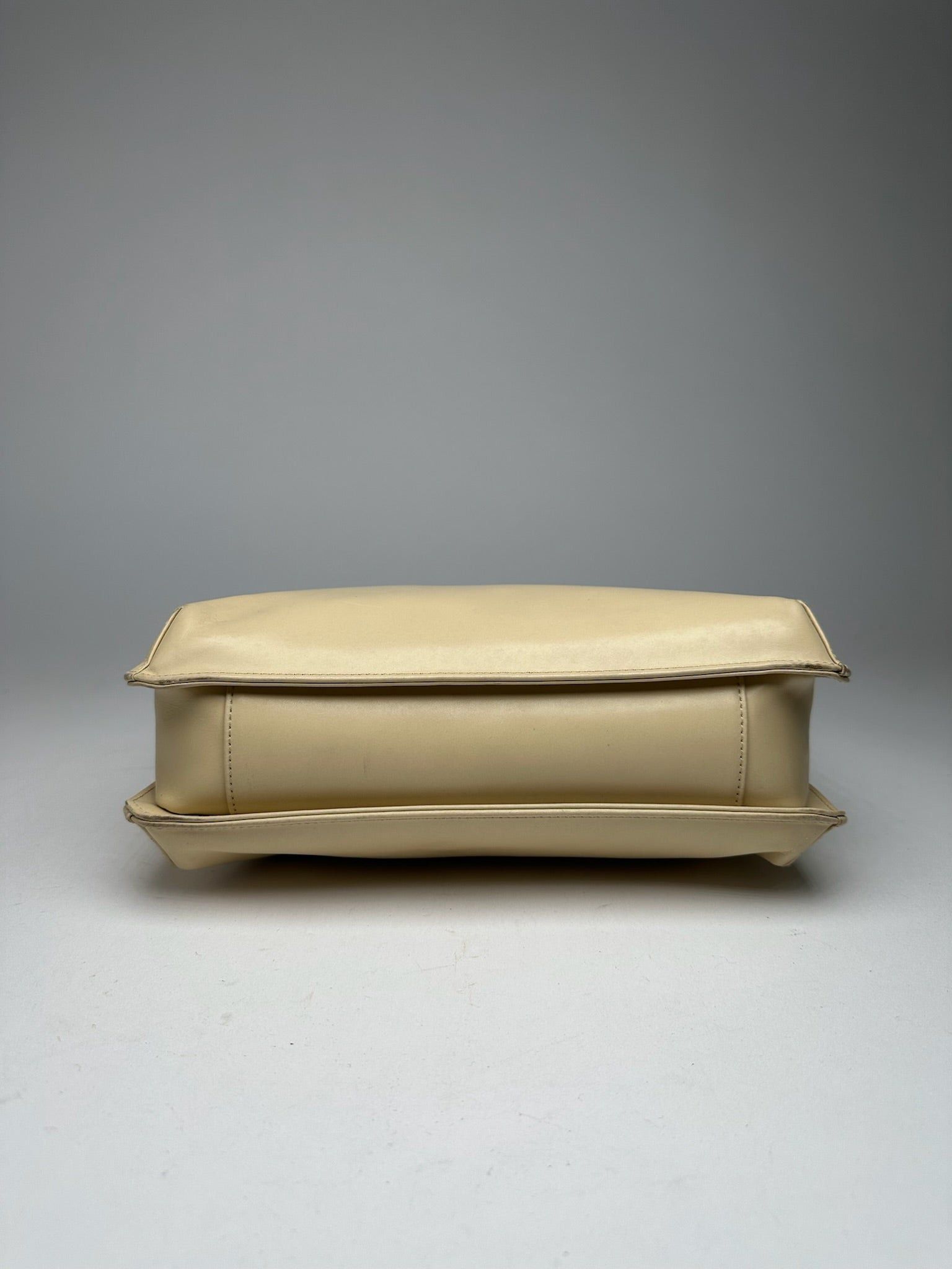 Givenchy Vintage Leather Bag beige Size ONE SIZE - 11 Thumbnail