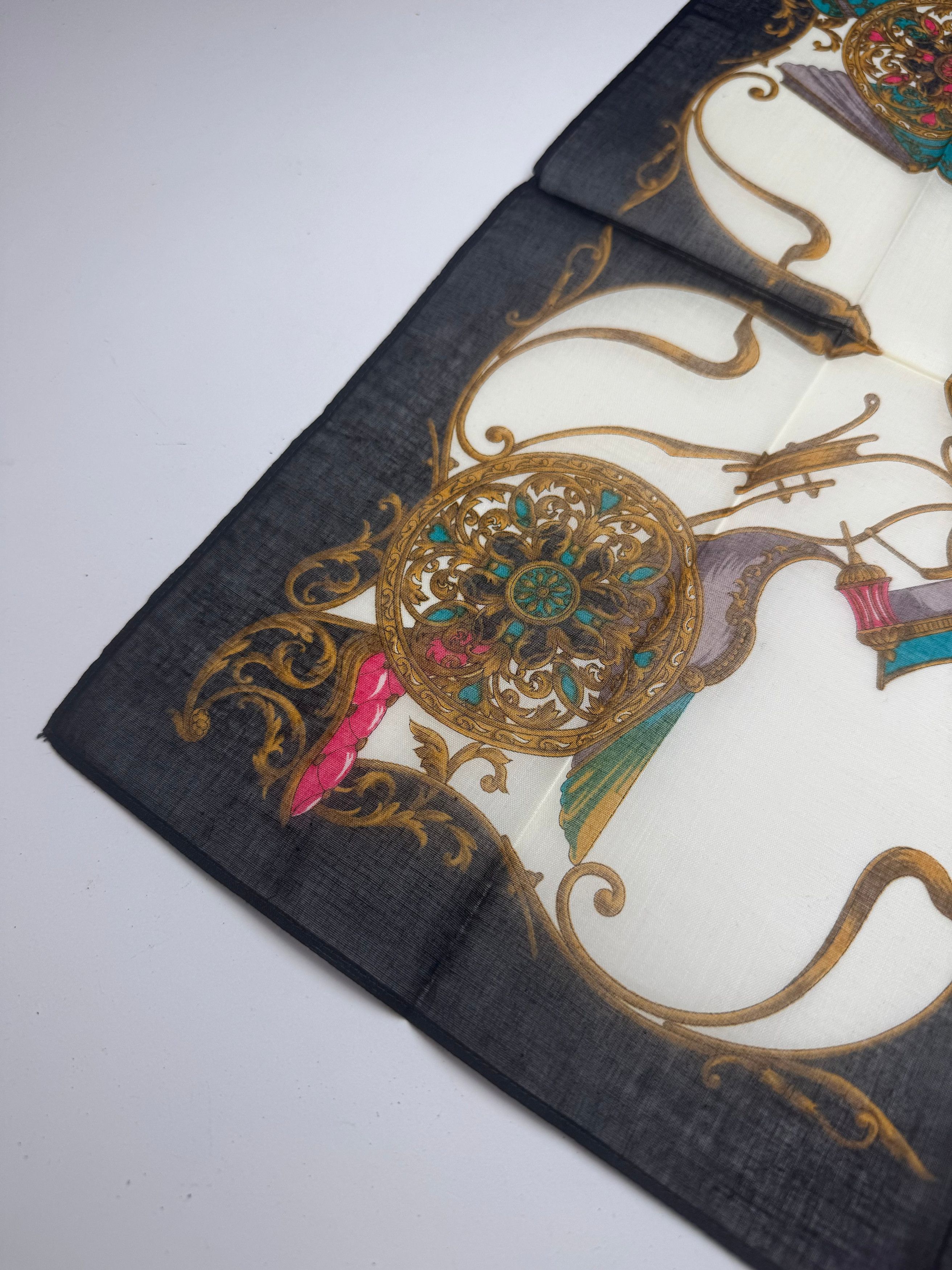 Gucci Vintage Scarf Navy white Size ONE SIZE - 6 Thumbnail
