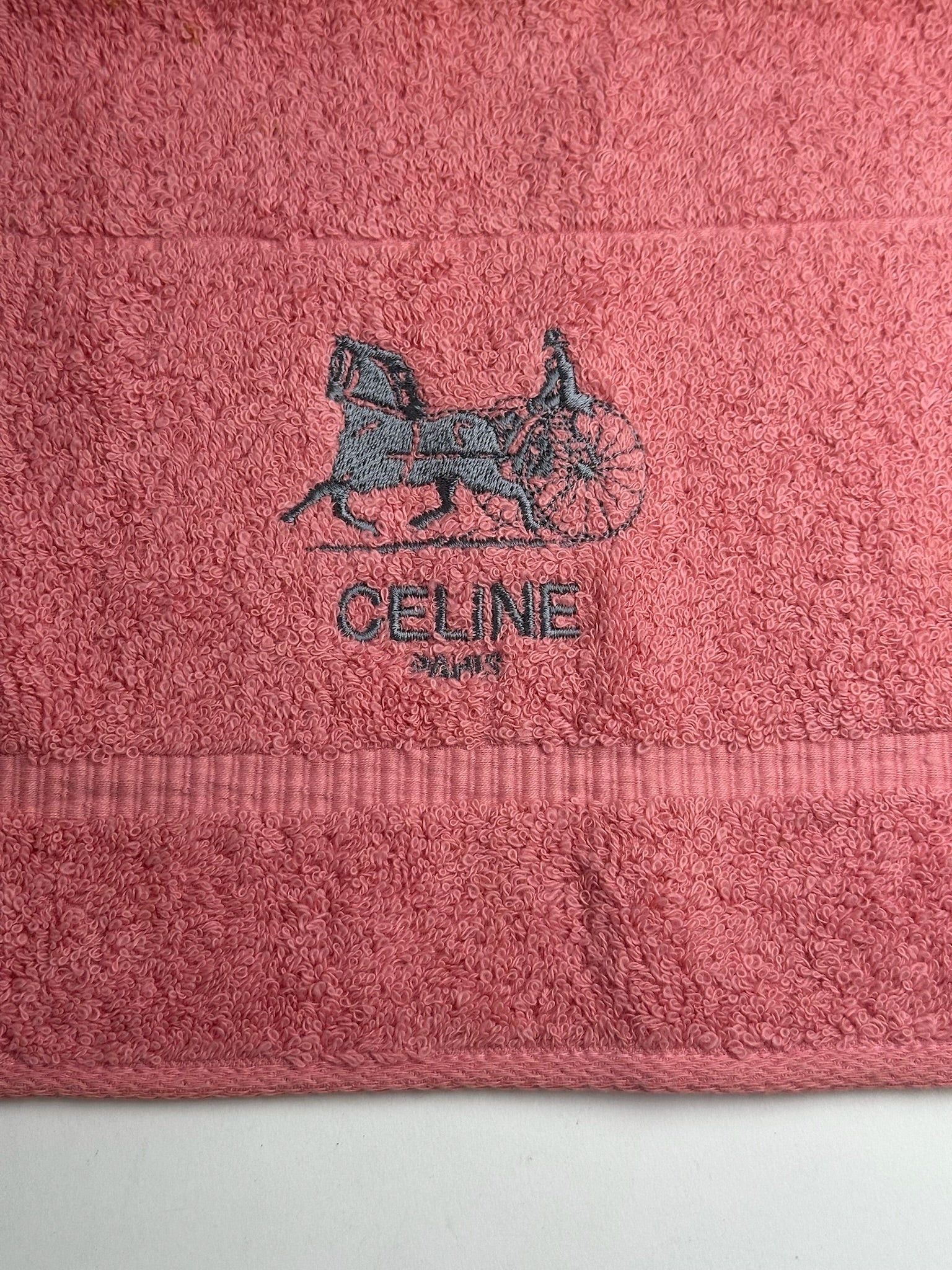Celine Vintage Paris Scarf Red Size ONE SIZE - 8 Thumbnail