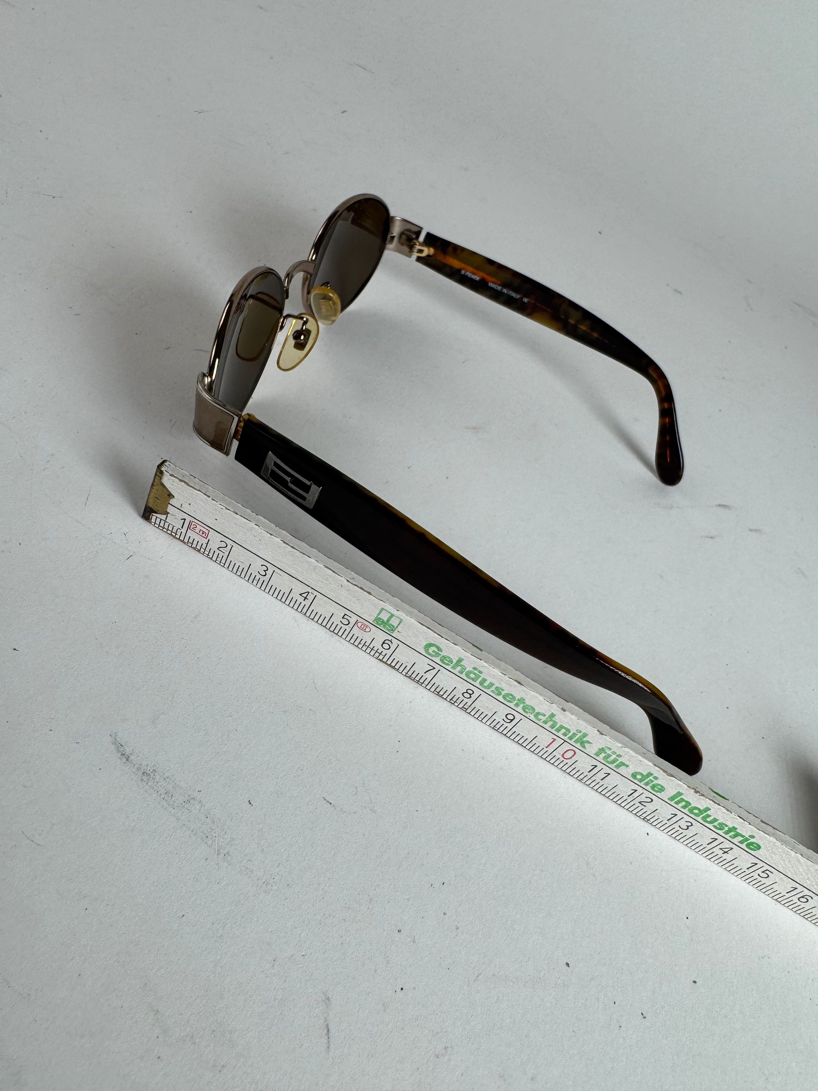 Fendi Vintage Sunglasses black gold Size ONE SIZE - 5 Thumbnail