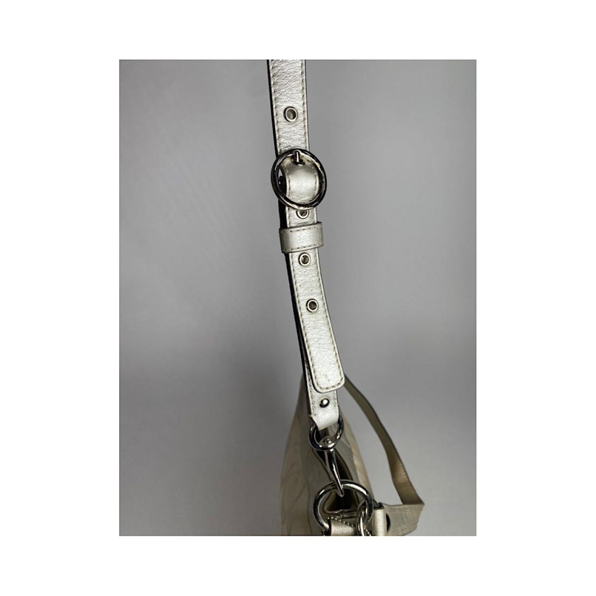 Coach Signature Sufflette Silver Leather Handbag Size ONE SIZE - 3 Thumbnail