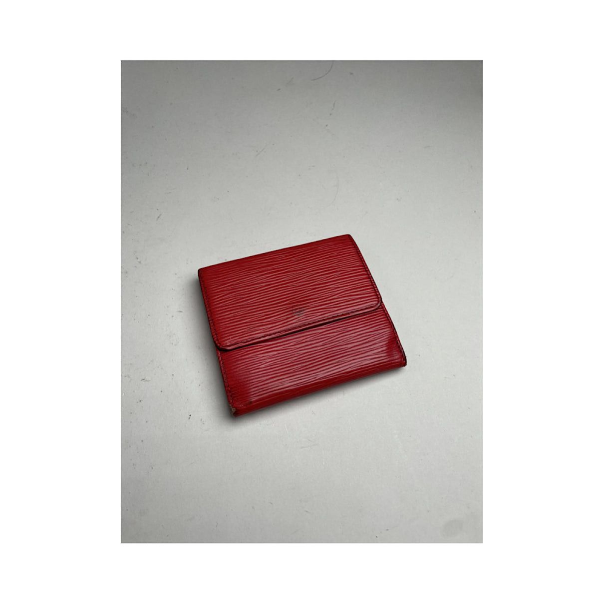 Louis Vuitton Pont 9 Red Leather Wallet Size ONE SIZE - 4 Thumbnail