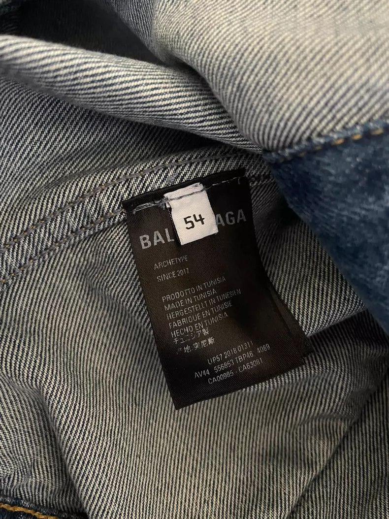 Balenciaga Balenciaga Classic Denim Jacket-yf Size US XL / EU 56 / 4 - 6 Thumbnail