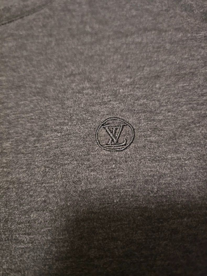 Louis Vuitton Louis Vuitton Dark Gray Short Sleeve T-Shirt-yf Size US L / EU 52-54 / 3 - 2 Thumbnail