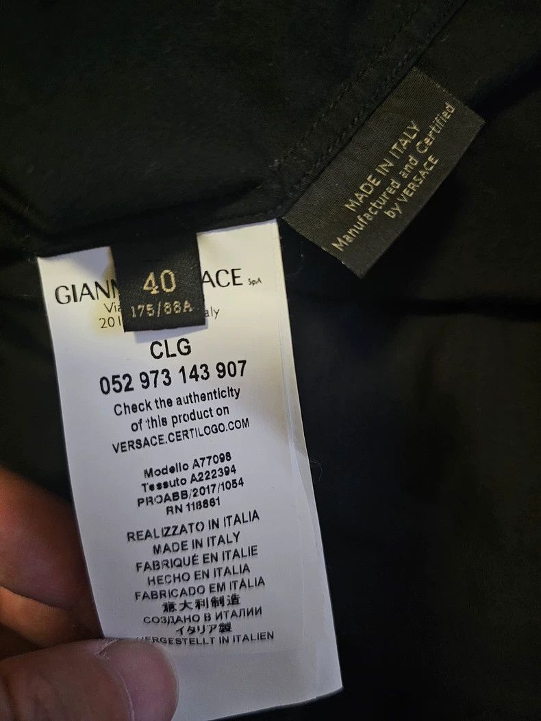 Versace Versace Men's Black Button-Up Shirt-yf Size US M / EU 48-50 / 2 - 5 Thumbnail