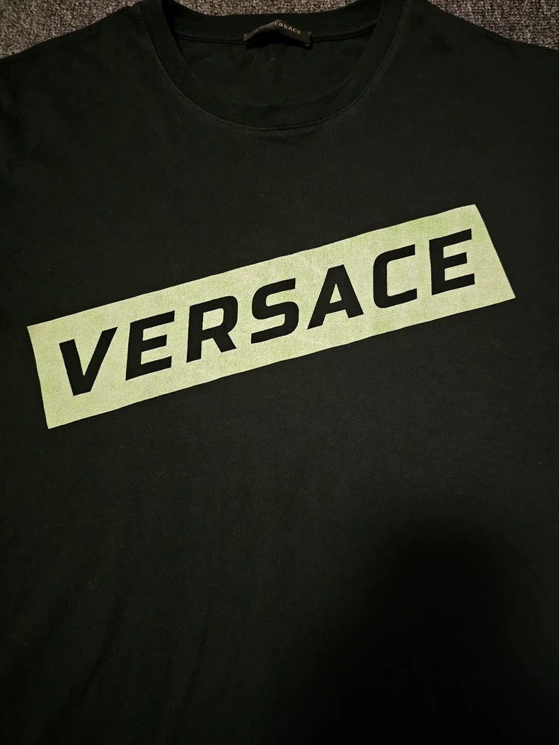 Versace Versace Black Short Sleeve T-Shirt-yf Size US L / EU 52-54 / 3 - 2 Thumbnail