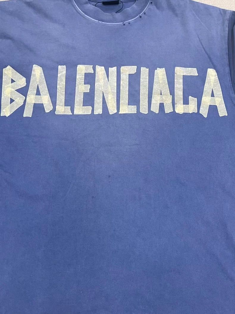 Balenciaga Balenciaga Blue Letter Print Short Sleeve T-shirt-yf Size US L / EU 52-54 / 3 - 3 Thumbnail