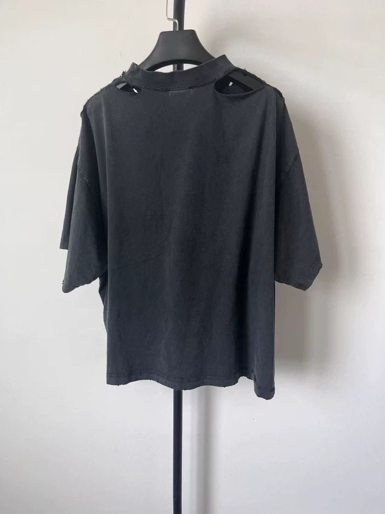 Balenciaga Balenciaga Round Neck Letter Print T-shirt-yf Size US M / EU 48-50 / 2 - 2 Thumbnail