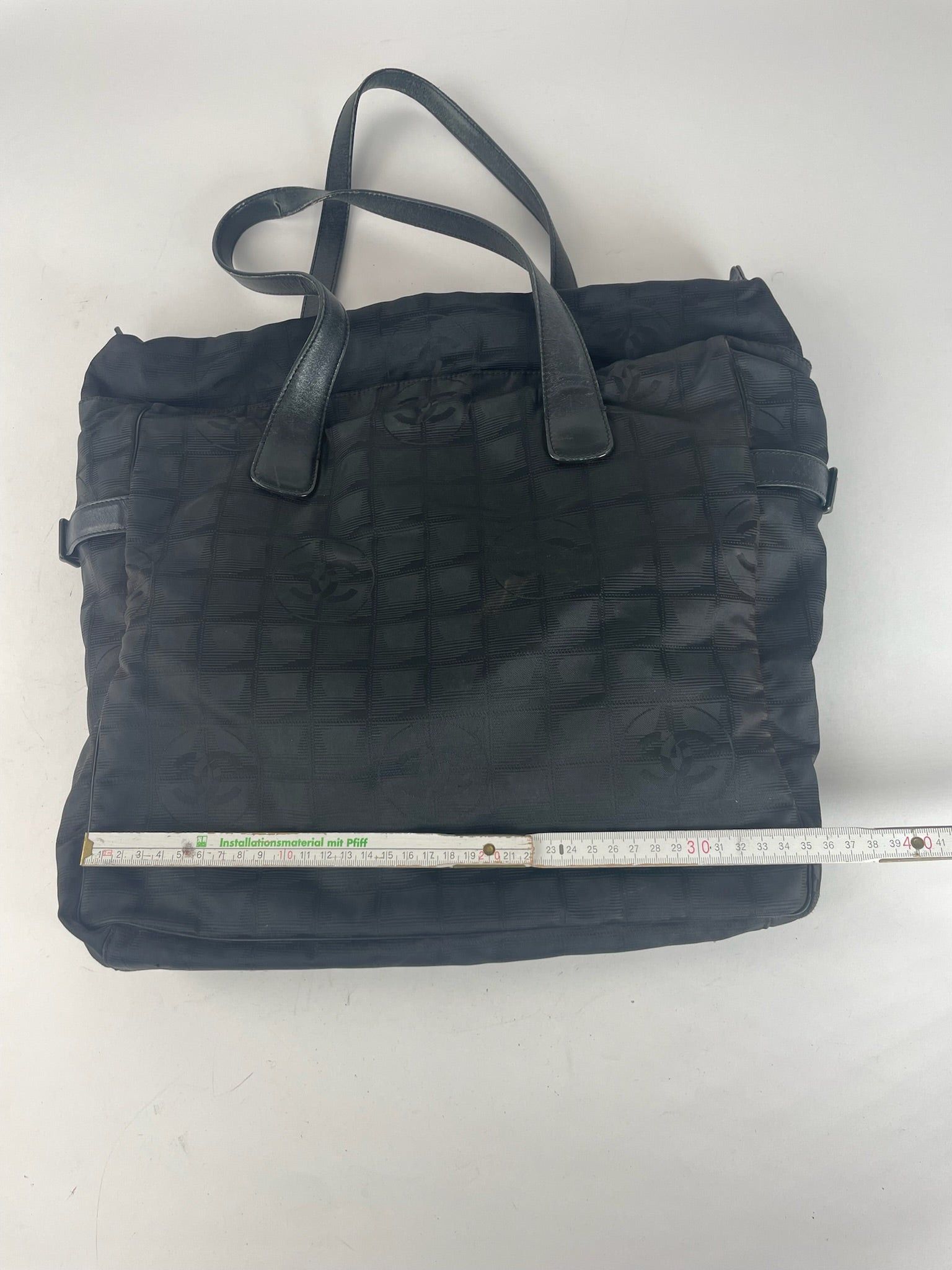 Chanel Vintage Monogram Canvas Bag Black Size ONE SIZE - 11 Thumbnail