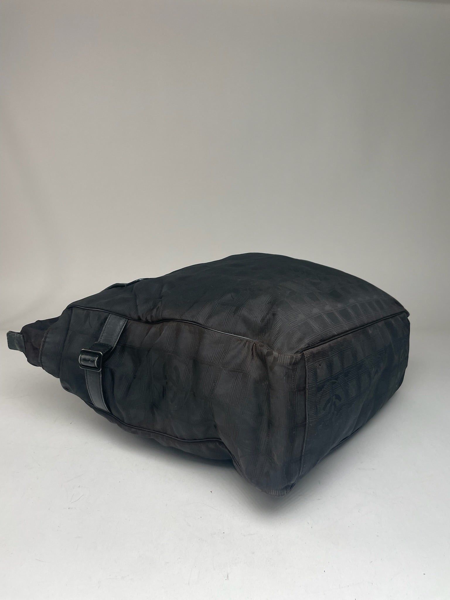 Chanel Vintage Monogram Canvas Bag Black Size ONE SIZE - 7 Thumbnail