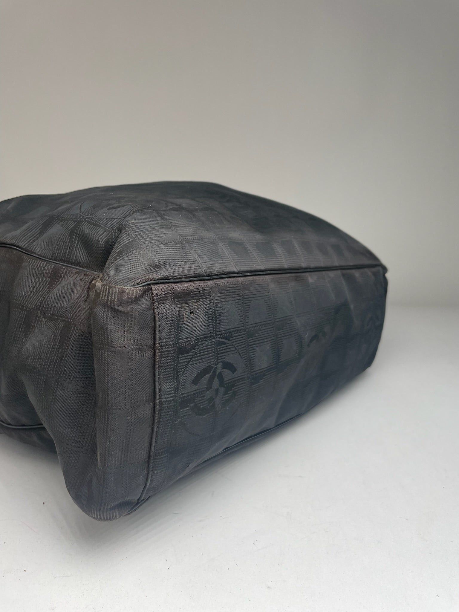 Chanel Vintage Monogram Canvas Bag Black Size ONE SIZE - 5 Thumbnail