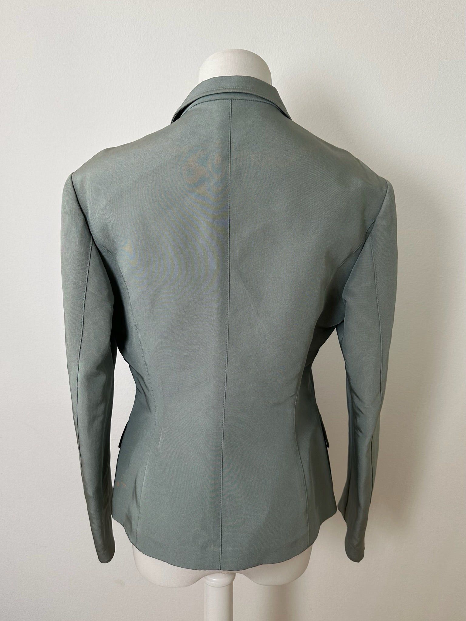 Gucci Vintage Silk Blazer /Trech 38/M Size M / US 6-8 / IT 42-44 - 3 Thumbnail